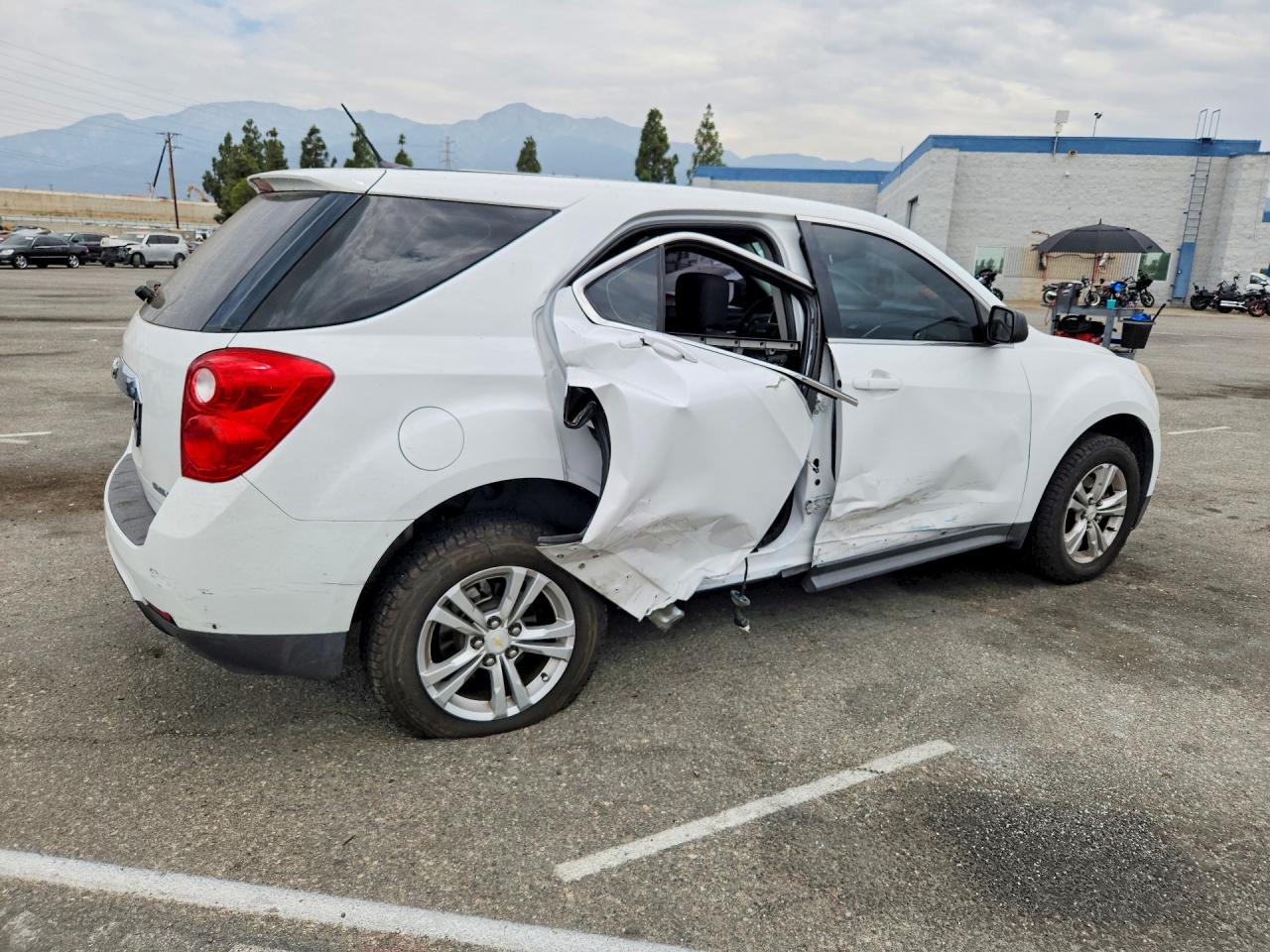 2013 Chevrolet Equinox Ls White vin: 2GNALBEK7D6306134