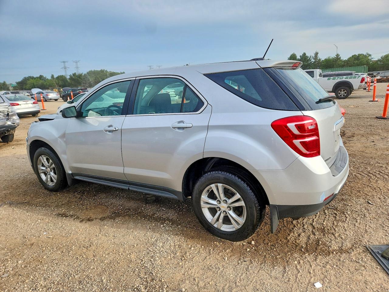 2017 Chevrolet Equinox Ls Silver vin: 2GNALBEK7H1541863