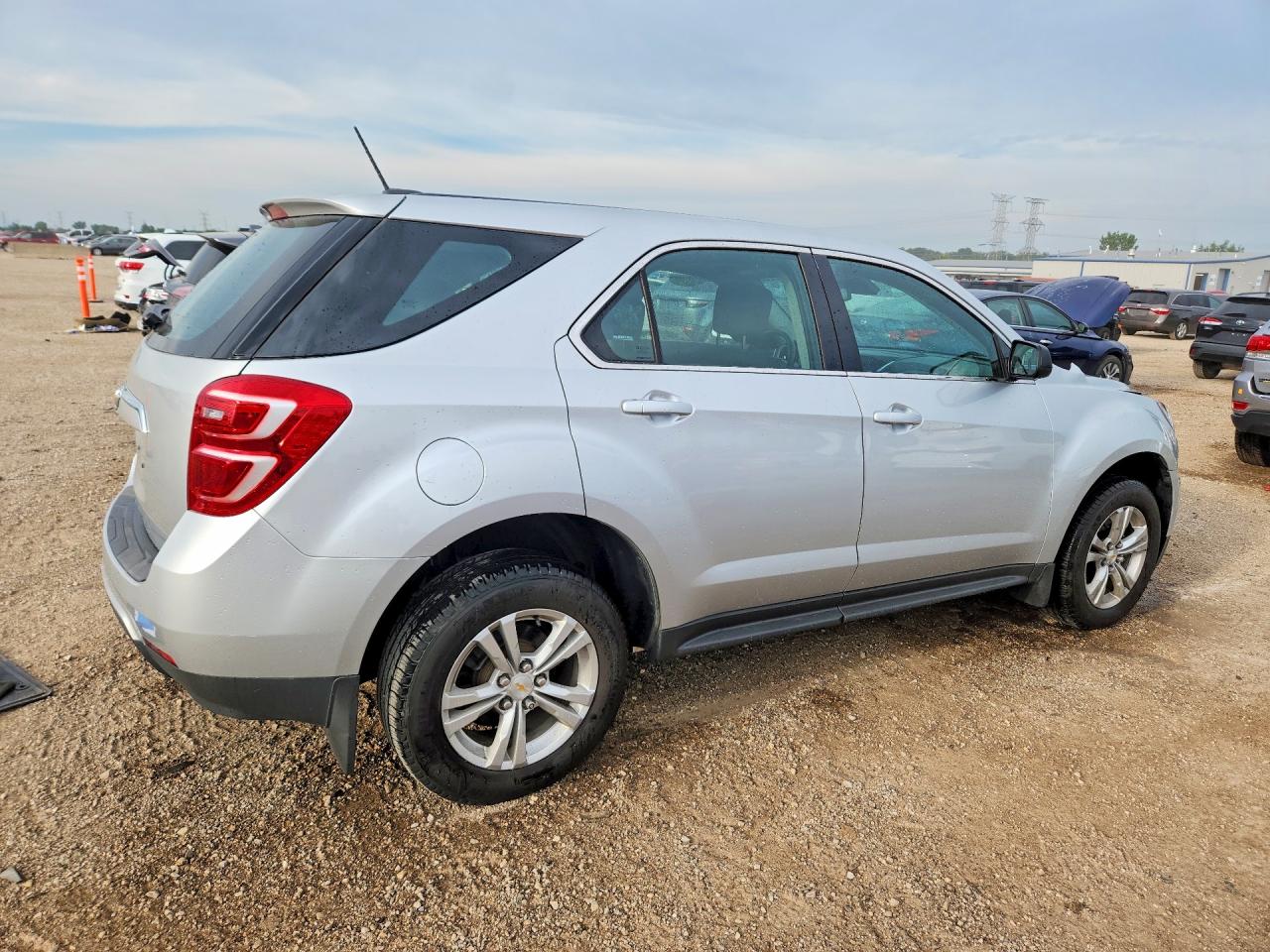 2017 Chevrolet Equinox Ls Silver vin: 2GNALBEK7H1541863