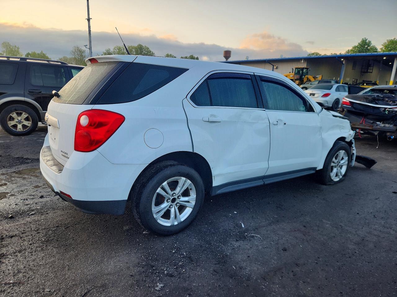 2012 Chevrolet Equinox Ls White vin: 2GNALBEK8C1266092