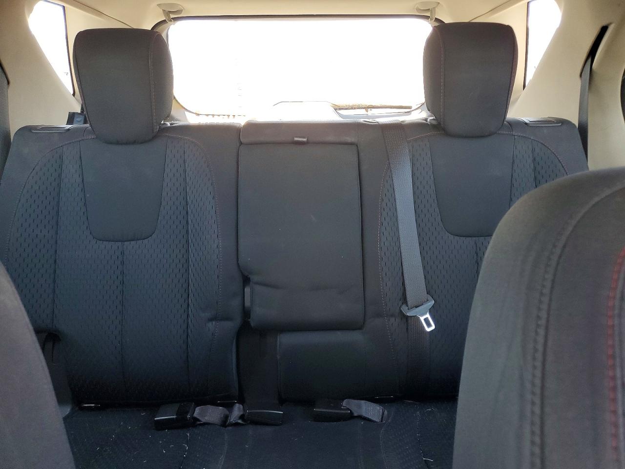 2013 Chevrolet Equinox Ls White vin: 2GNALBEK8D1140381