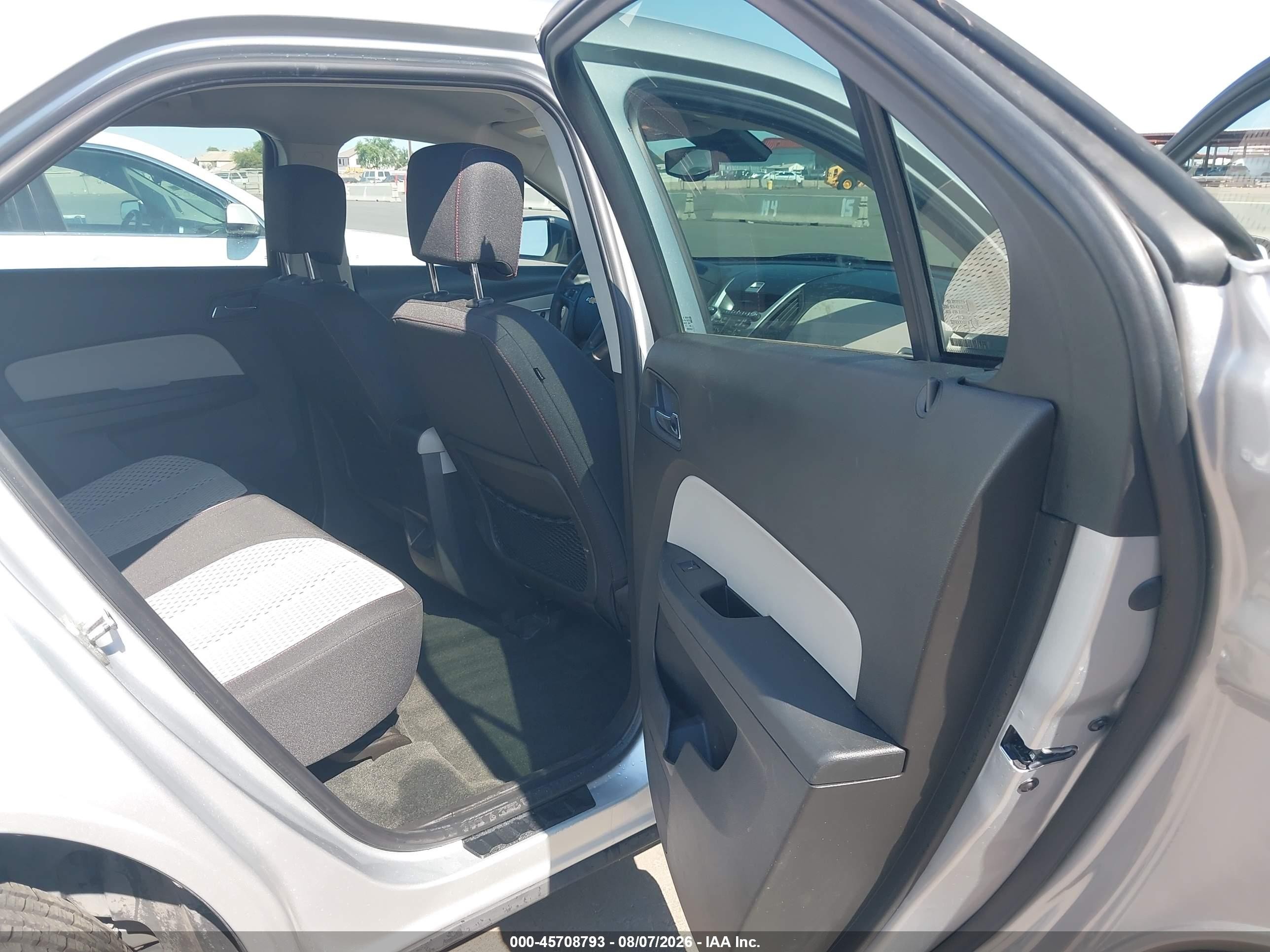 2012 Chevrolet Equinox Ls Silver vin: 2GNALBEK9C1118663