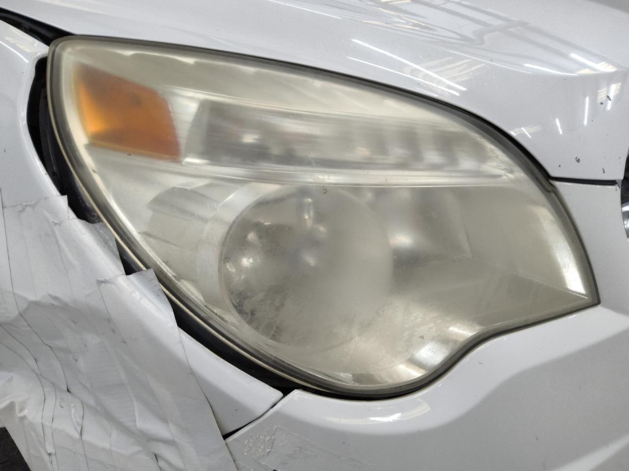 2014 Chevrolet Equinox Lt Белый vin: 2GNALBEK9E6130480 Damage: Right Head Lamp, Faded, Acceptable