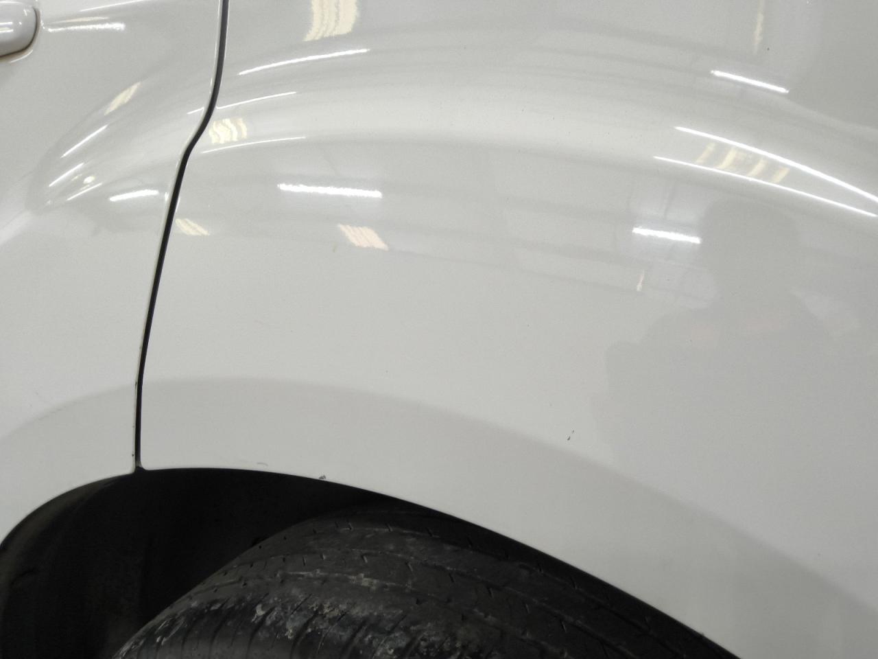 2014 Chevrolet Equinox Lt Белый vin: 2GNALBEK9E6130480 Damage: Left Qtr Panel, Heavy Scratch, 1/8 To 1/2 Inch