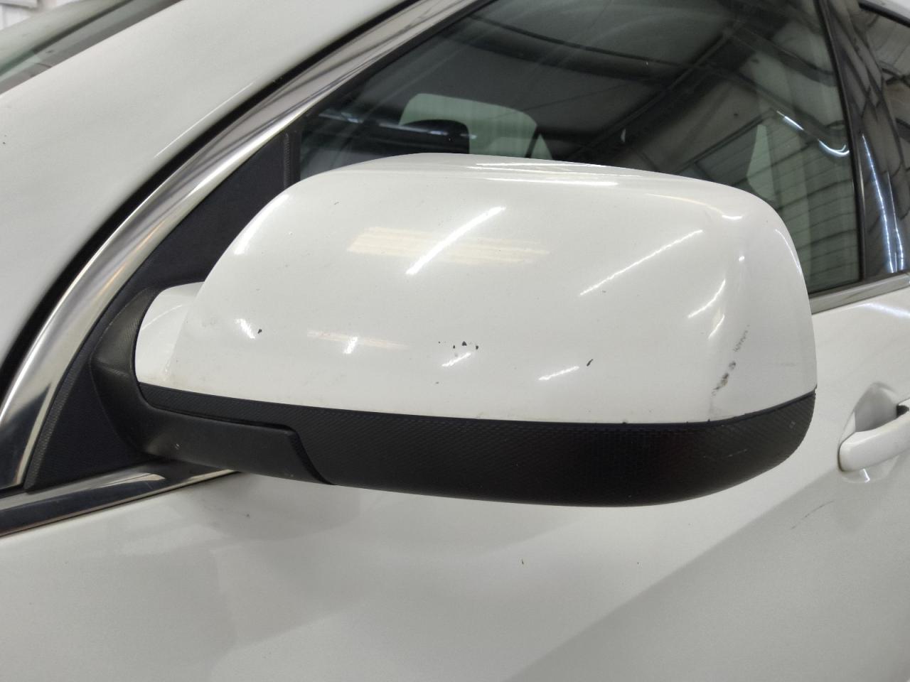 2014 Chevrolet Equinox Lt Белый vin: 2GNALBEK9E6130480 Damage: Lf Mirror Cover, Scraped, 3 To 4 Inches
