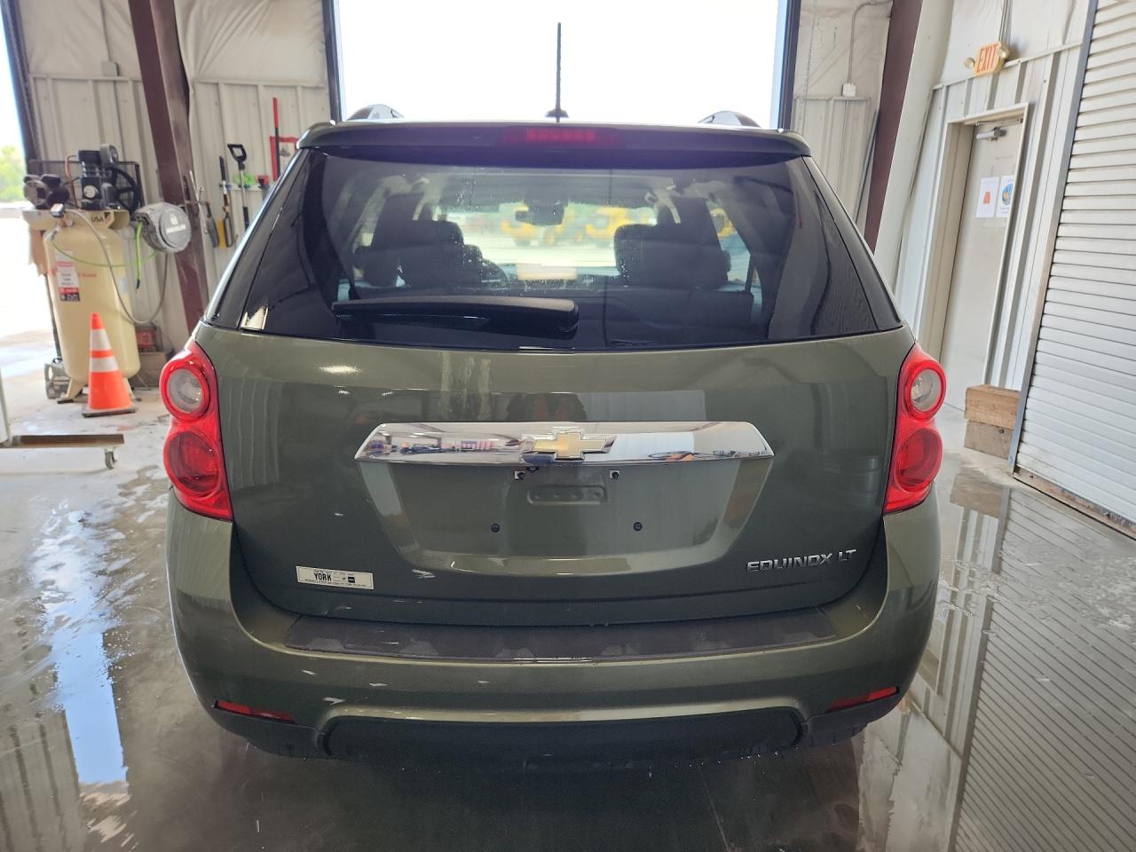 2015 Chevrolet Equinox Lt Green vin: 2GNALBEK9F6146339 Damage: Lift Gate, Dent(S) W/No Paint Dmg, 1/2 To 1 Inch