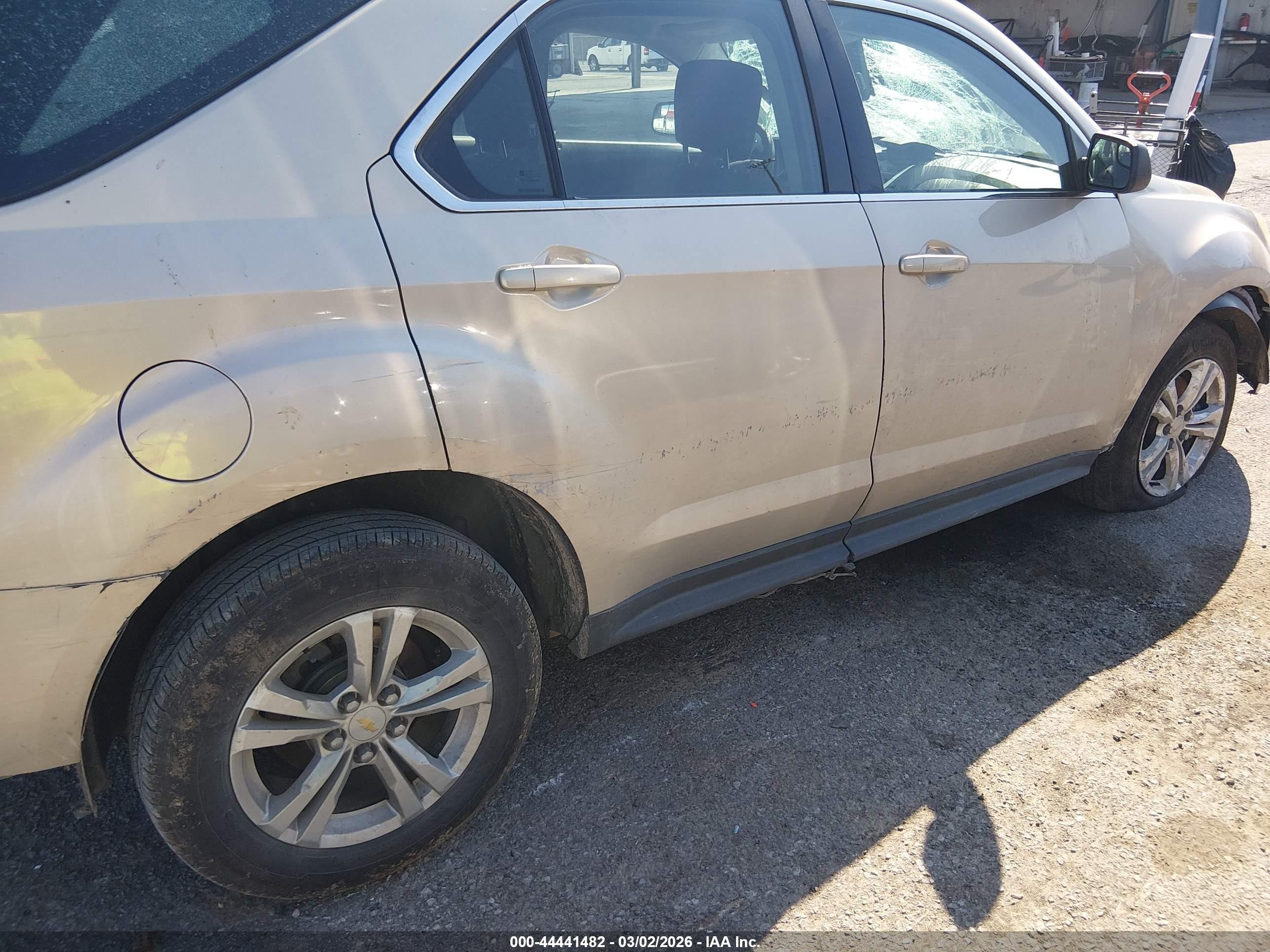 2012 Chevrolet Equinox Ls Champagne vin: 2GNALBEKXC1159917