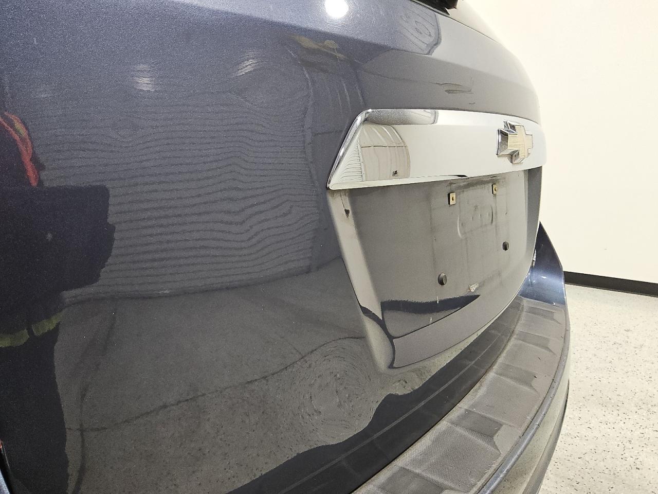 2013 Chevrolet Equinox Ls Blue vin: 2GNALBEKXD6359264 Damage: Lift Gate, Dent(S) W/No Paint Dmg, > 12 Inches