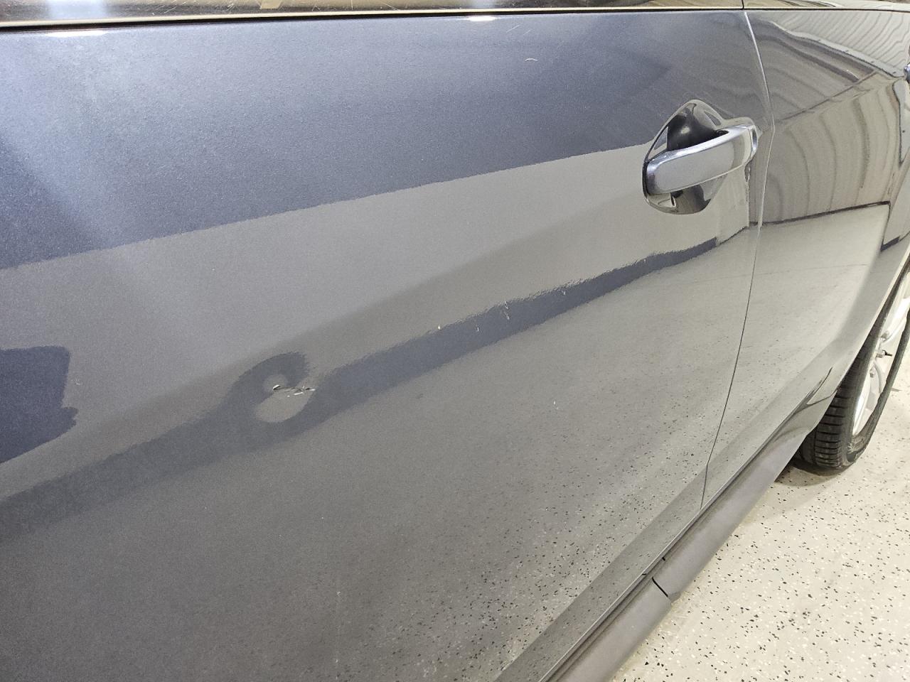 2013 Chevrolet Equinox Ls Blue vin: 2GNALBEKXD6359264 Damage: Left Front Door, Dent(S) W/ Paint Dmg, 1/2 To 1 Inch