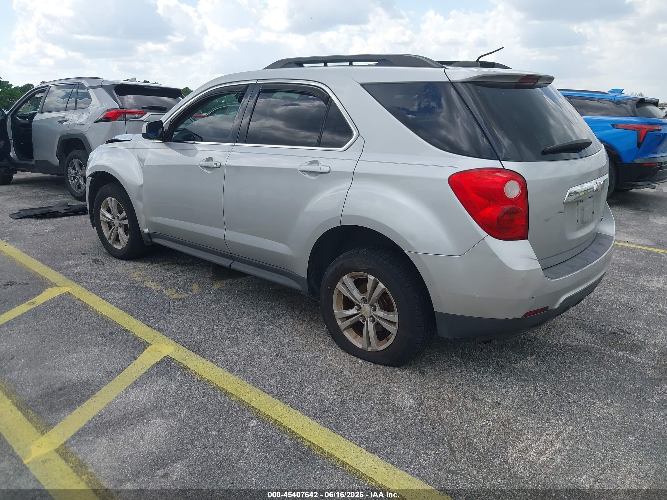 2015 Chevrolet Equinox Lt Серебряный vin: 2GNALBEKXF6327692