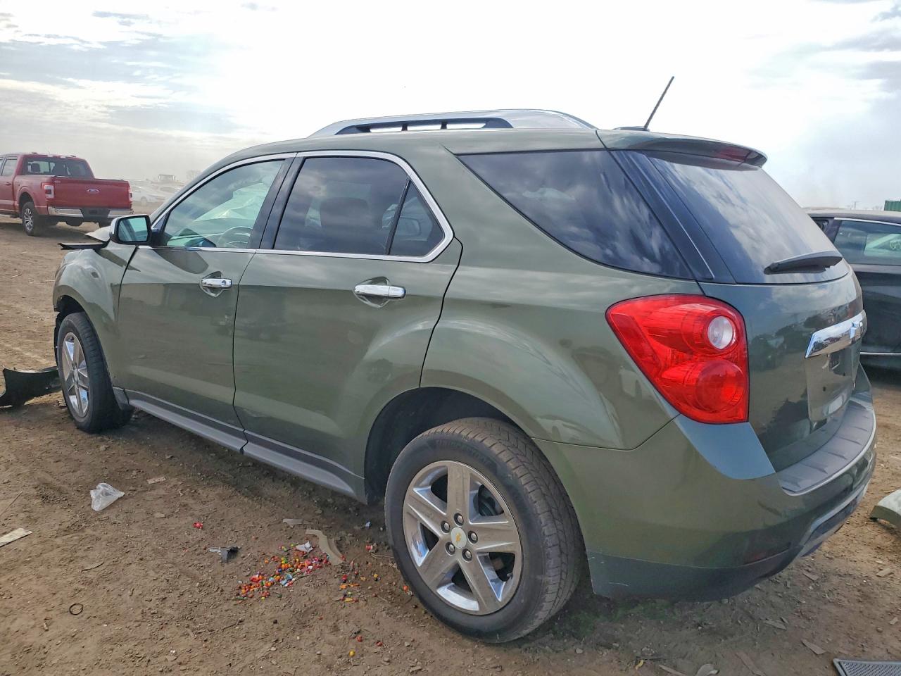 2015 Chevrolet Equinox Зеленый vin: 2GNALDEK0F6199863