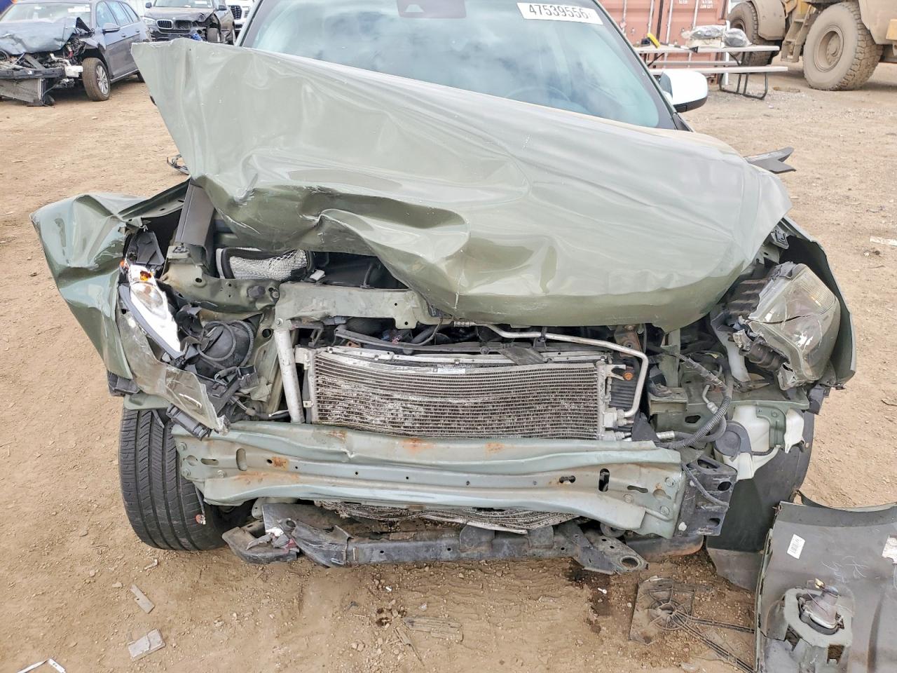 2015 Chevrolet Equinox Зеленый vin: 2GNALDEK0F6199863