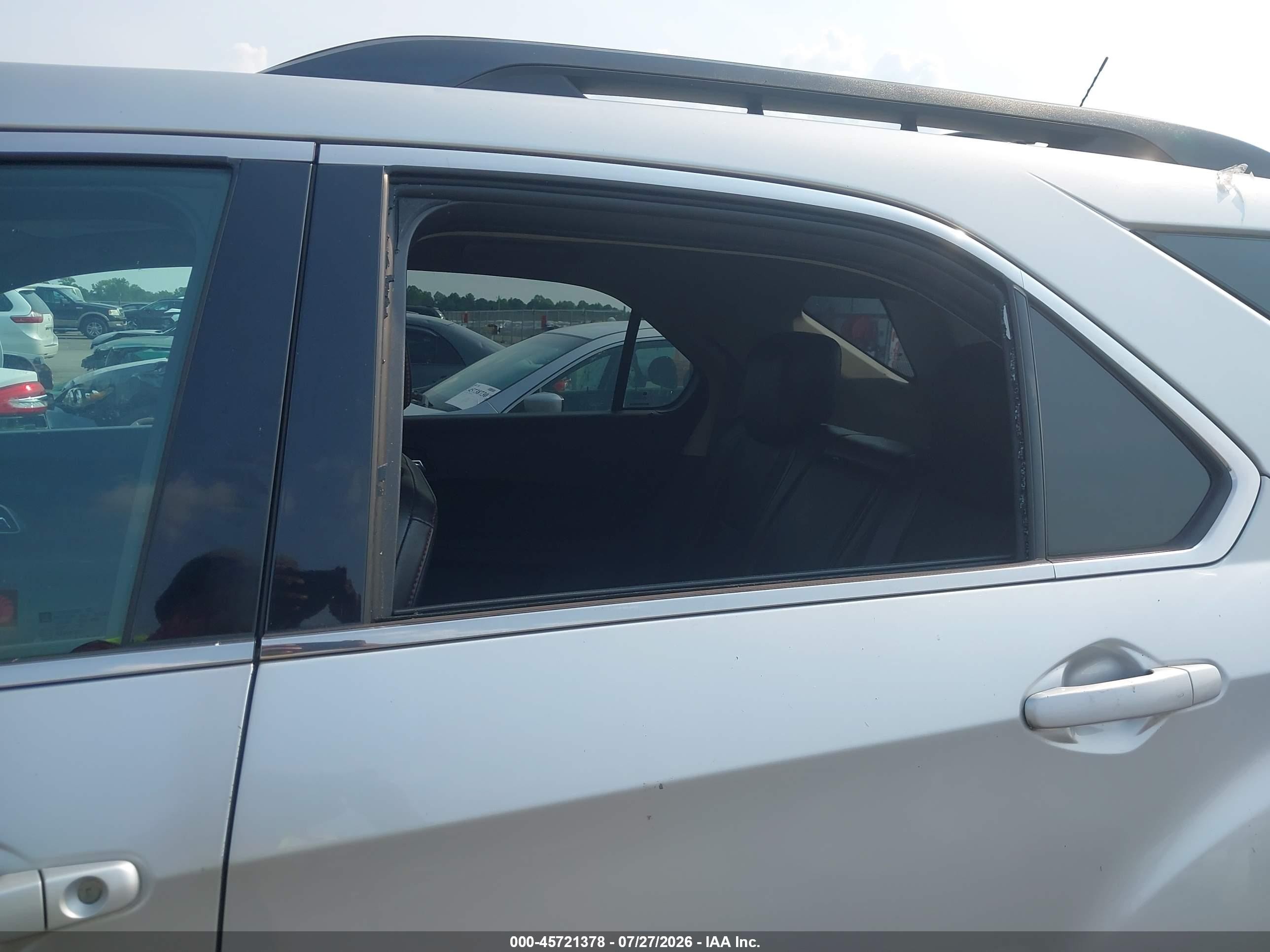 2011 Chevrolet Equinox Lt W/2lt Silver vin: 2GNALPEC9B1275632