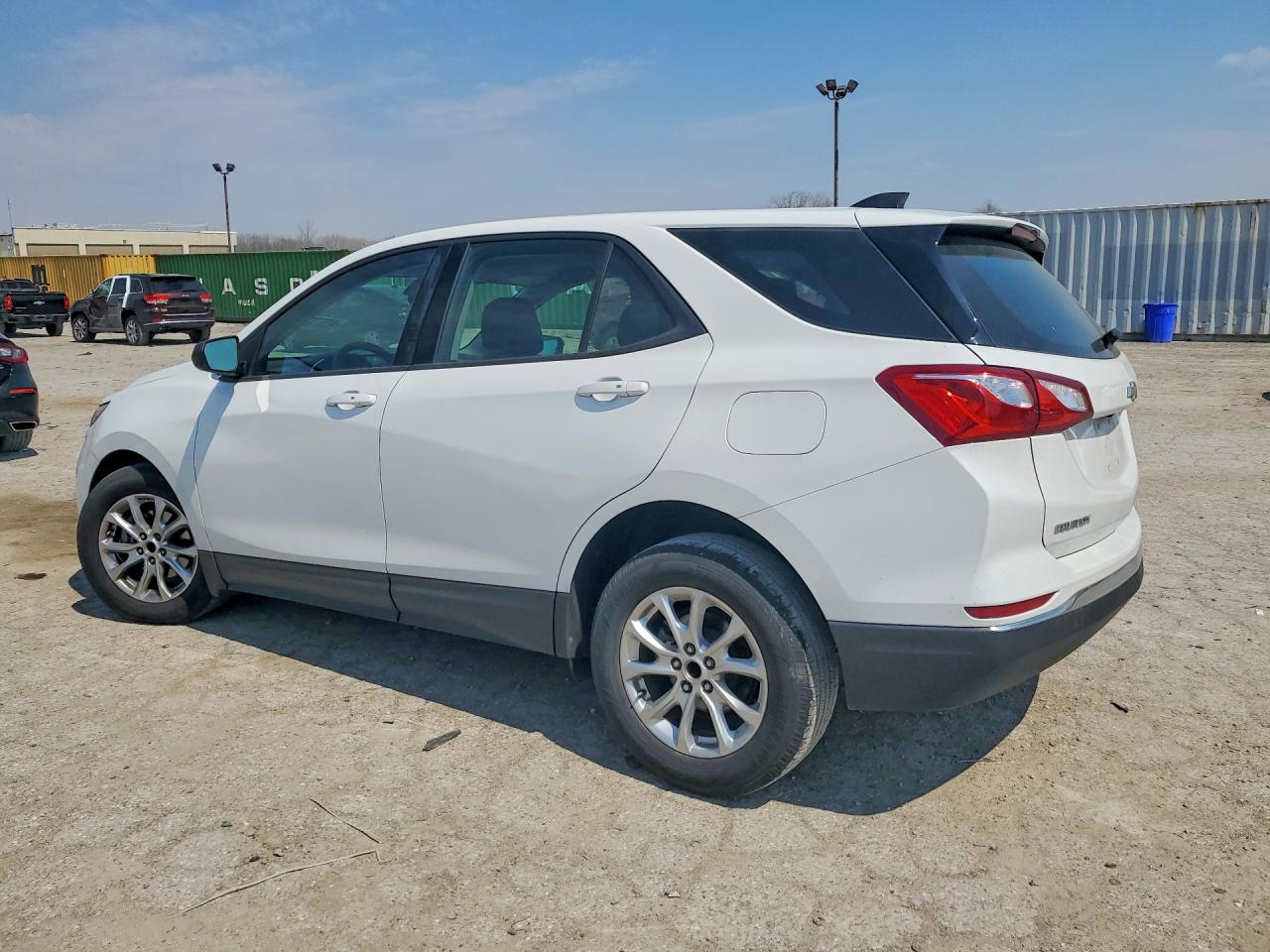 2018 Chevrolet Equinox Ls Белый vin: 2GNAXHEV1J6164960