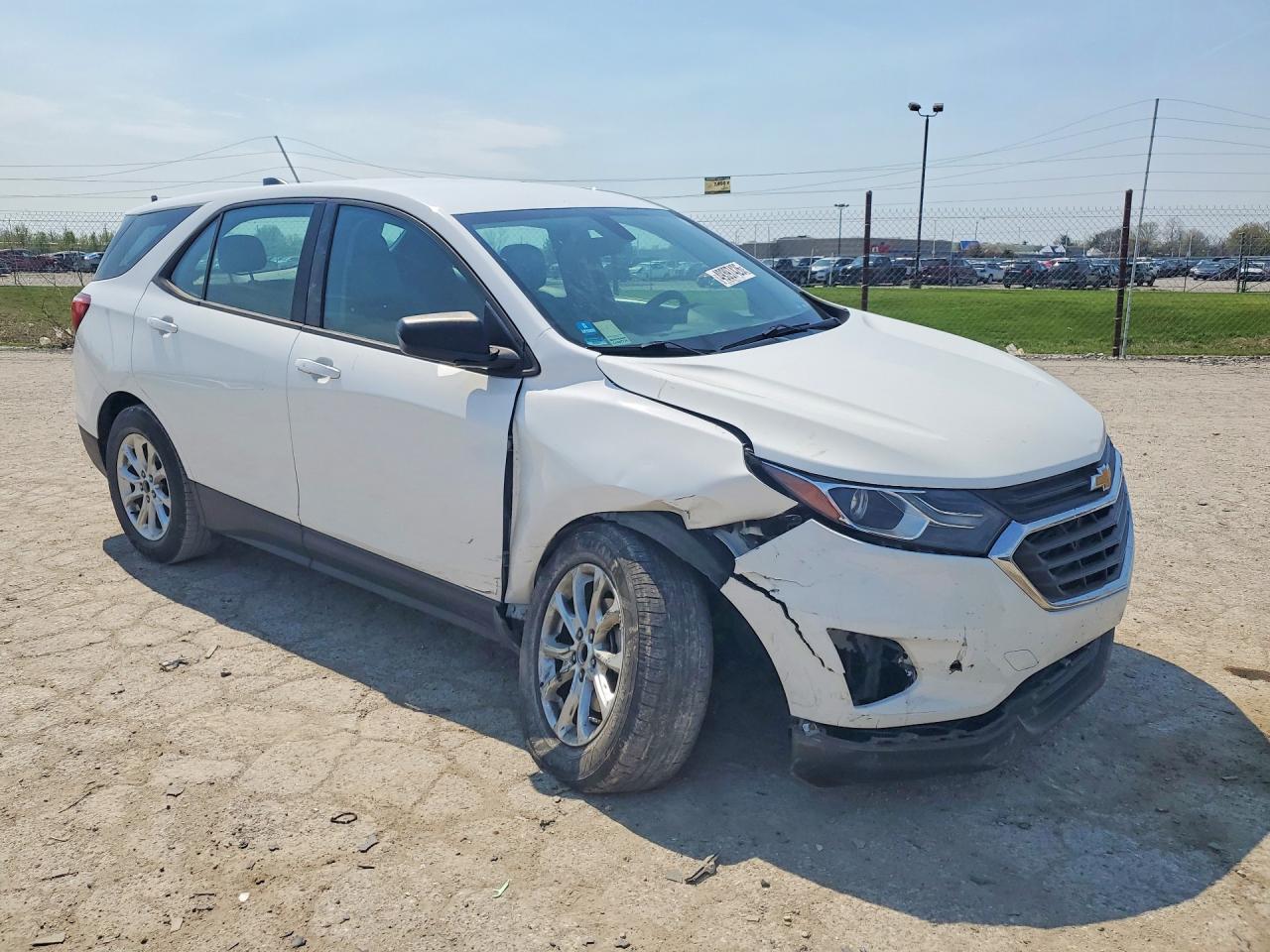 2018 Chevrolet Equinox Ls Белый vin: 2GNAXHEV1J6164960