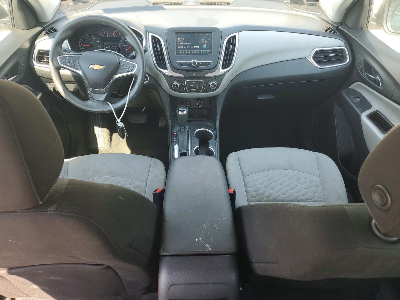 2018 Chevrolet Equinox Ls Белый vin: 2GNAXHEV1J6164960