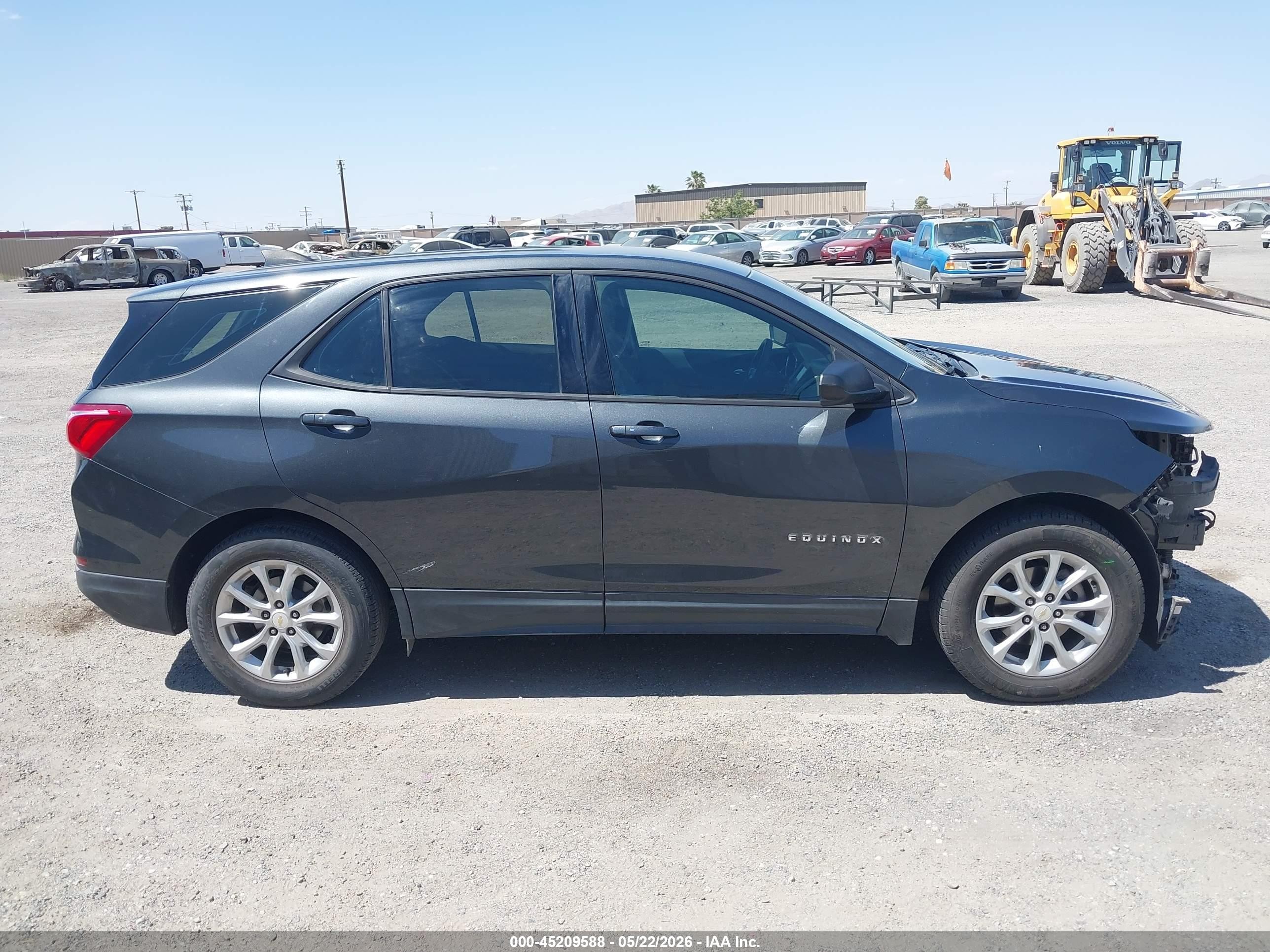 2018 Chevrolet Equinox Ls Gray vin: 2GNAXHEV2J6353066