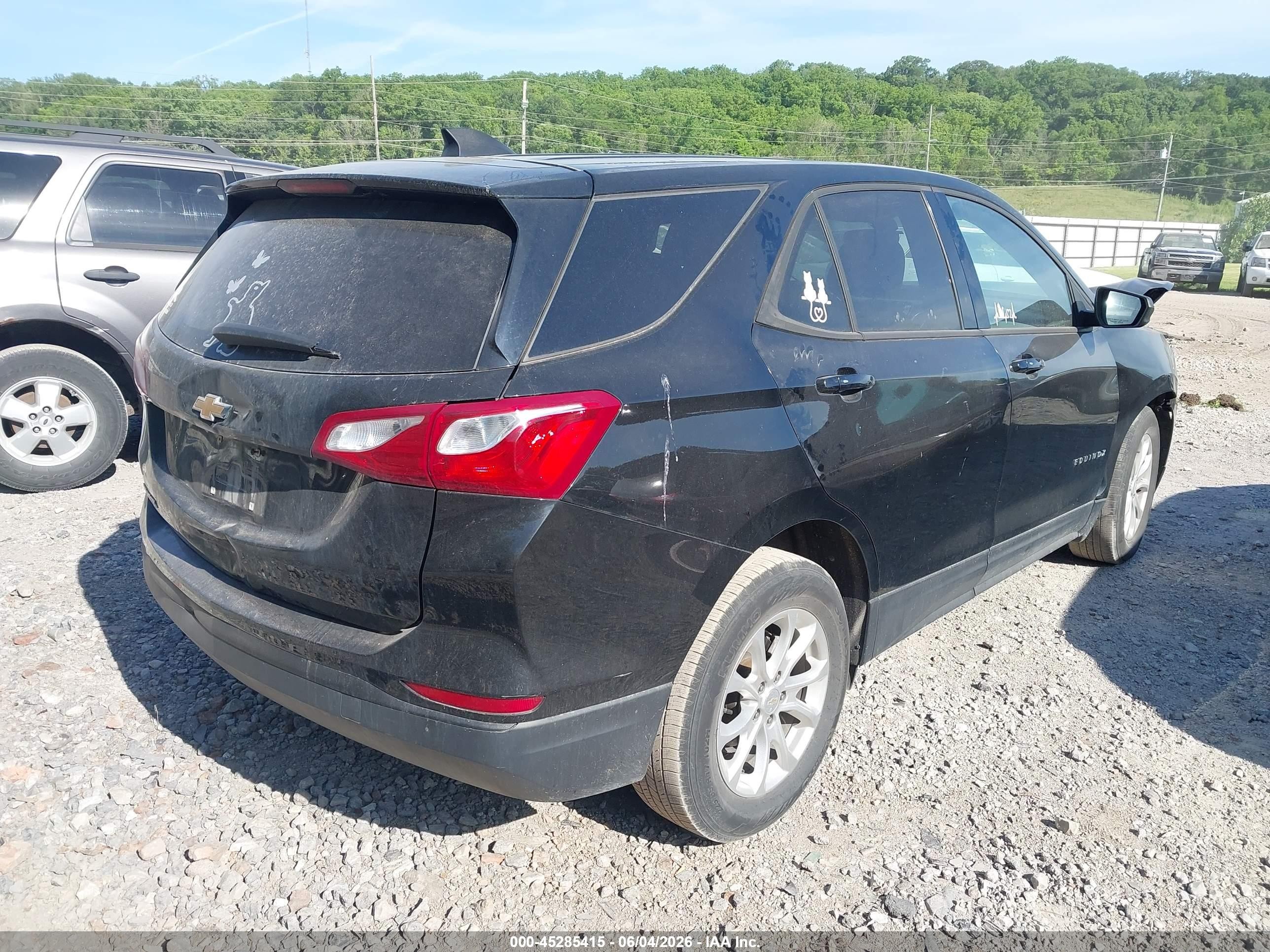 2019 Chevrolet Equinox Ls Black vin: 2GNAXHEV3K6295356