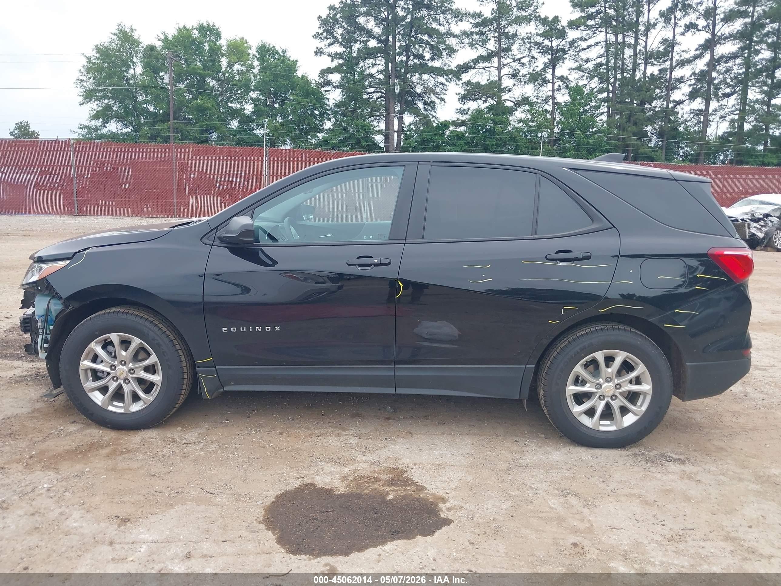 2021 Chevrolet Equinox Fwd Ls Черный vin: 2GNAXHEV5M6141072