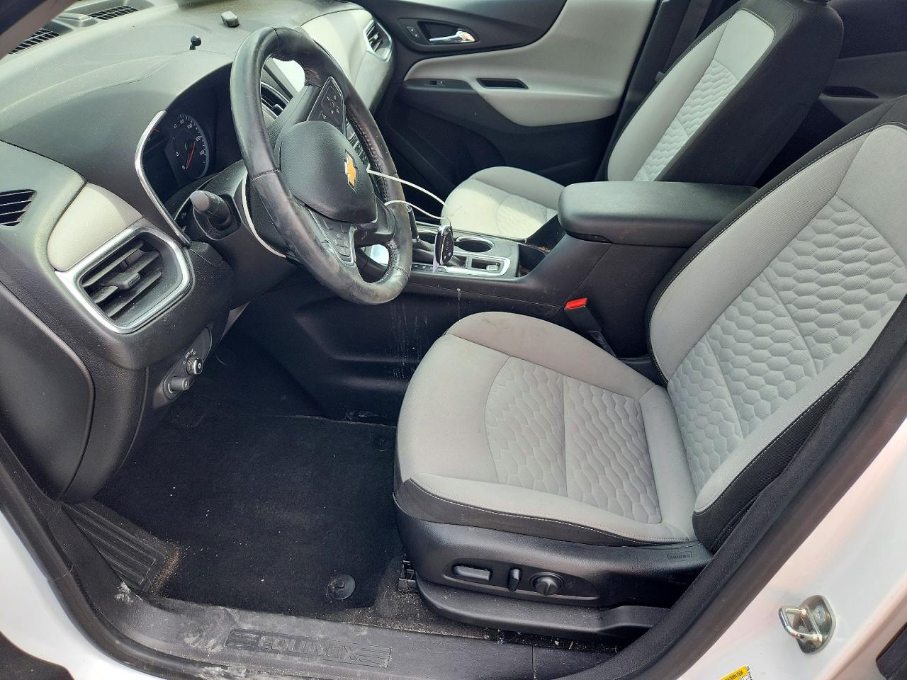 2018 Chevrolet Equinox Lt White vin: 2GNAXJEV6J6200147