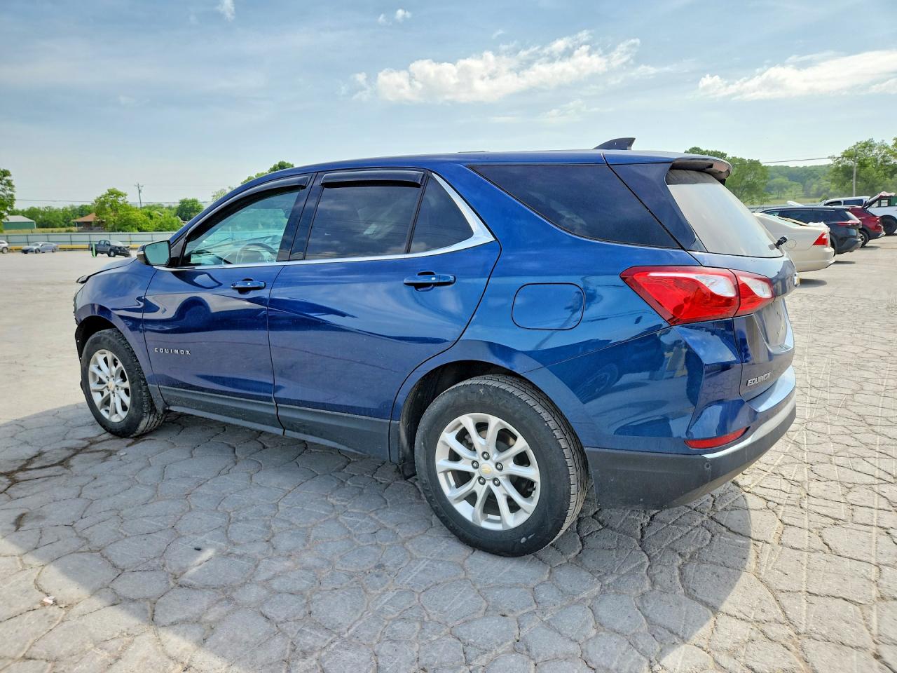 2019 Chevrolet Equinox Lt Blue vin: 2GNAXJEV8K6270296