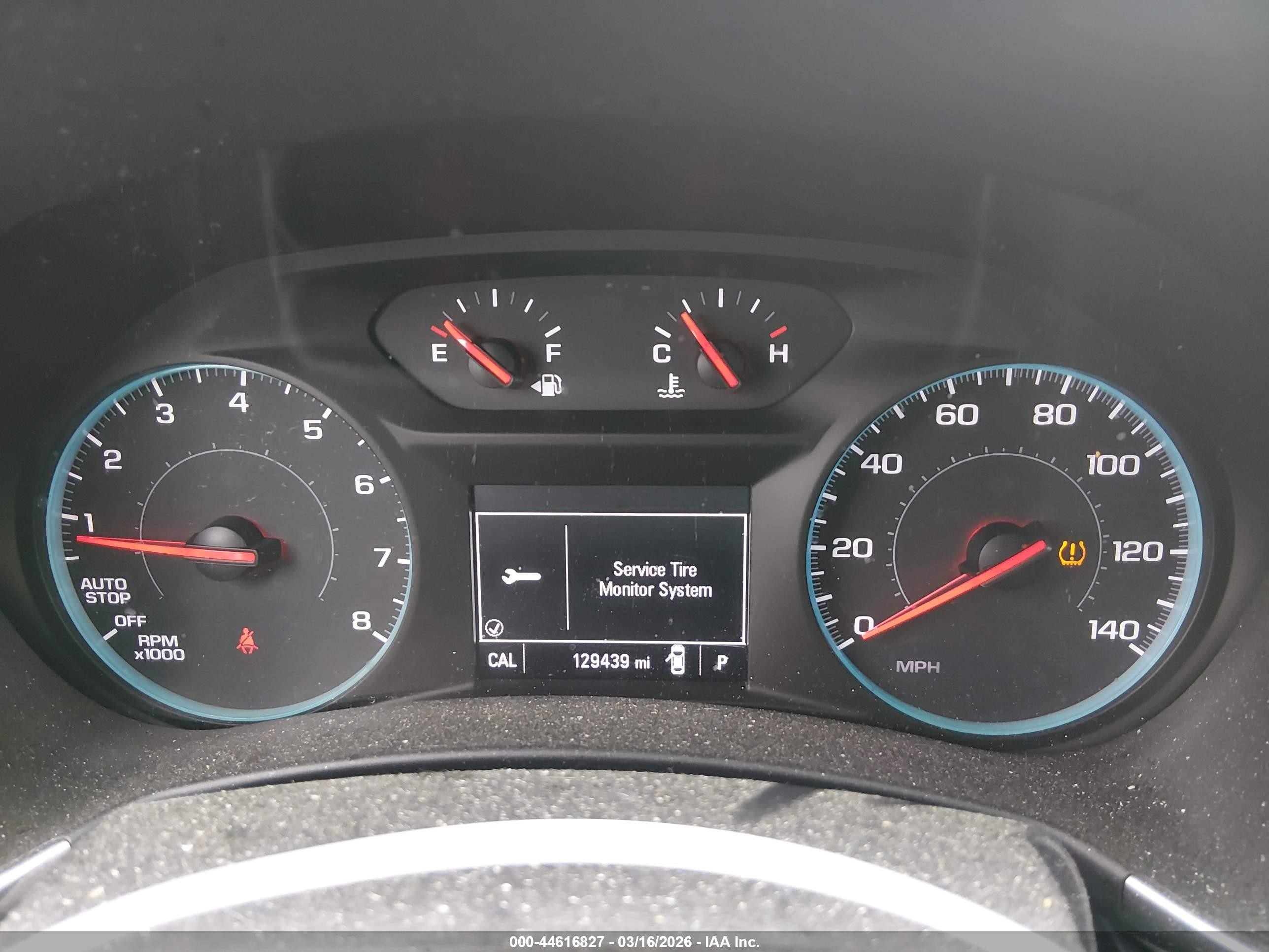 2018 Chevrolet Equinox Lt Белый vin: 2GNAXJEV9J6200949