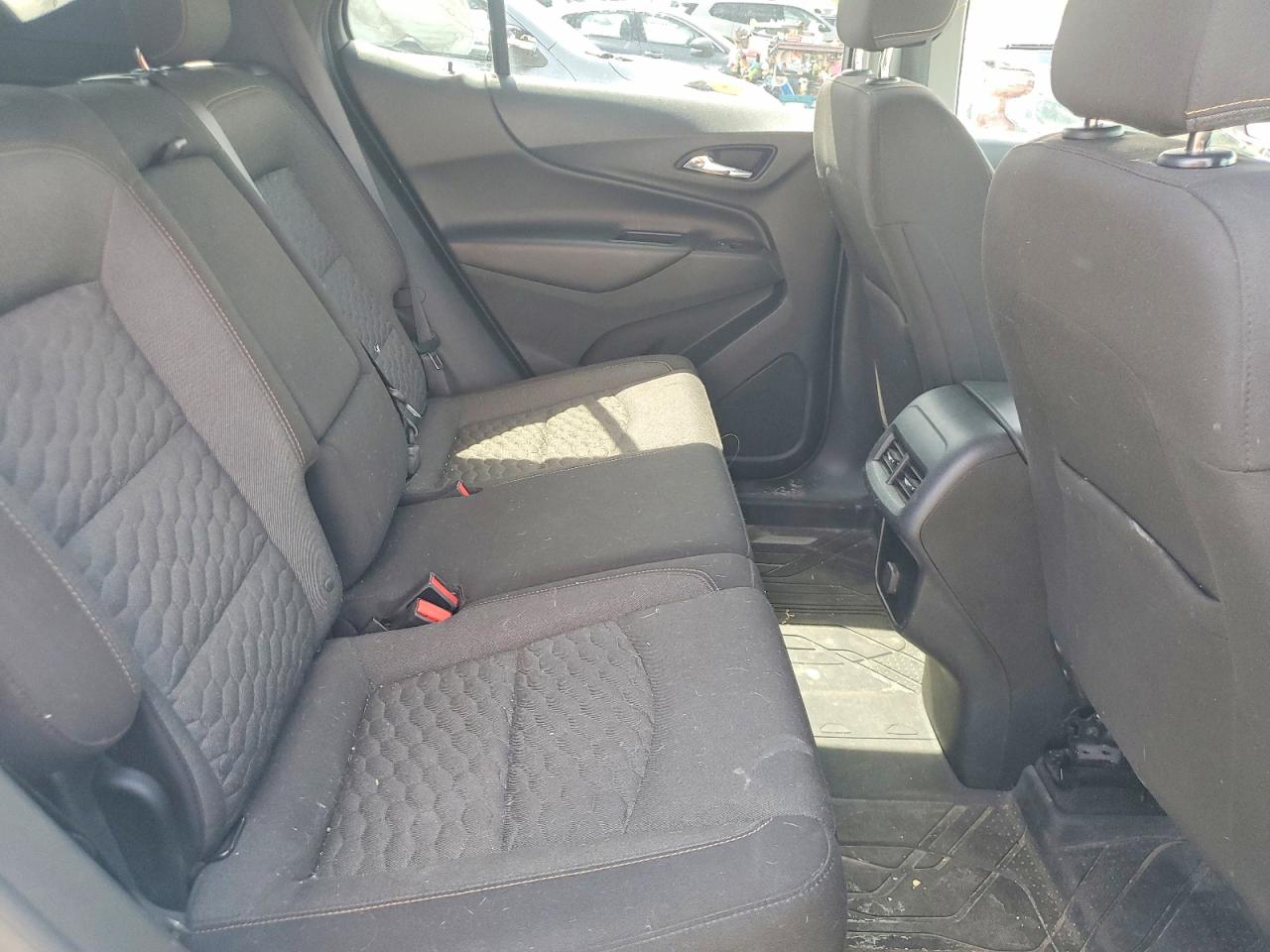 2018 Chevrolet Equinox Lt Белый vin: 2GNAXJEV9J6334540