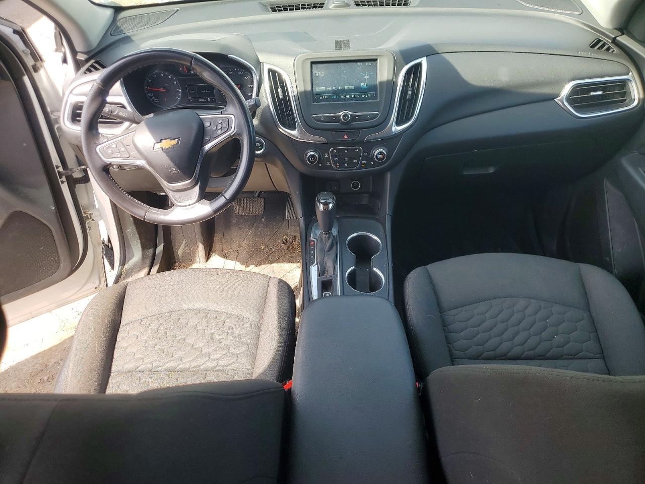 2018 Chevrolet Equinox Lt Белый vin: 2GNAXJEV9J6334540