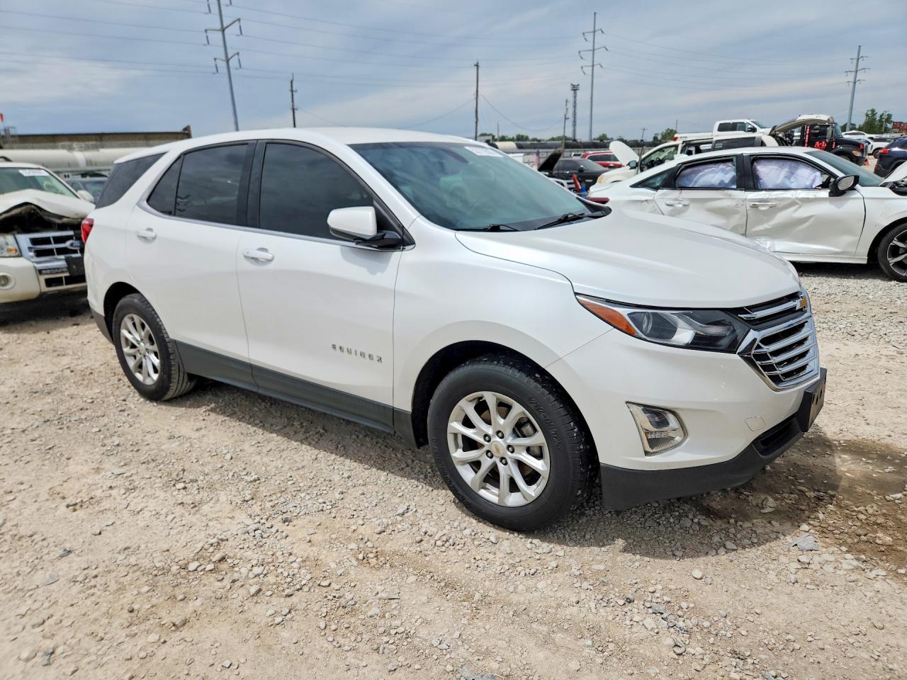 2018 Chevrolet Equinox White vin: 2GNAXJEVXJ6266622