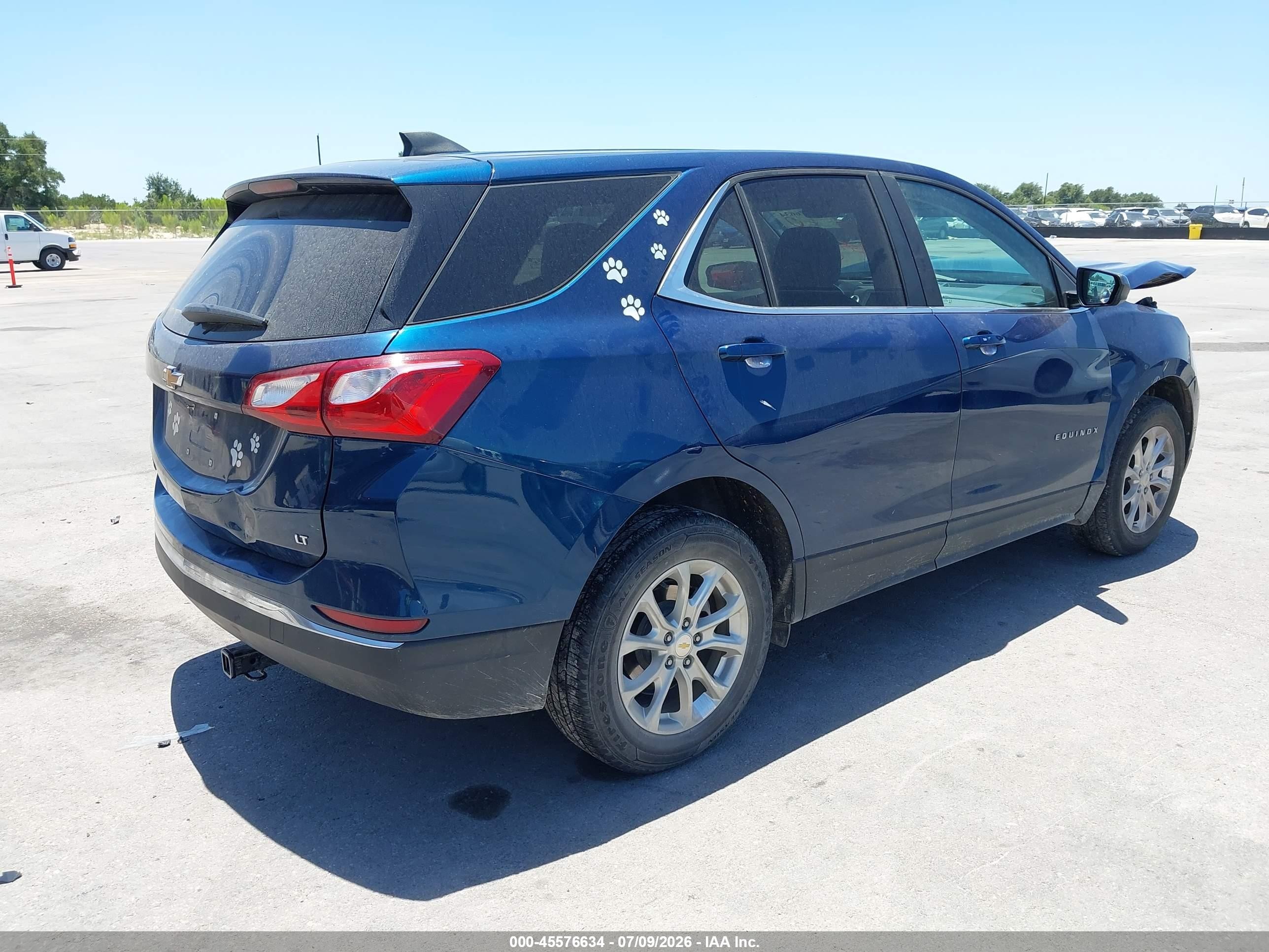 2021 Chevrolet Equinox Fwd Lt Синий vin: 2GNAXKEV2M6128079