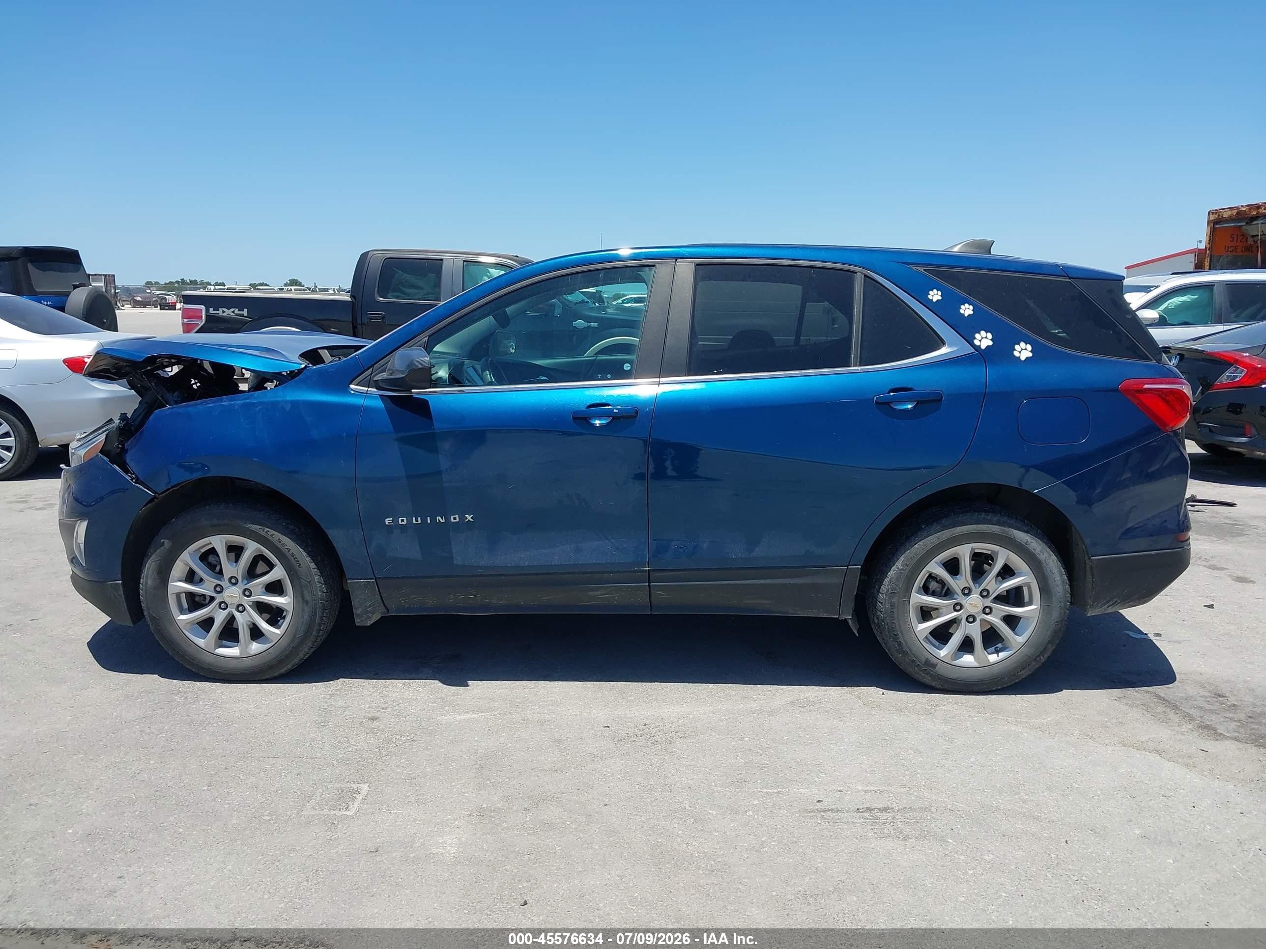 2021 Chevrolet Equinox Fwd Lt Синий vin: 2GNAXKEV2M6128079