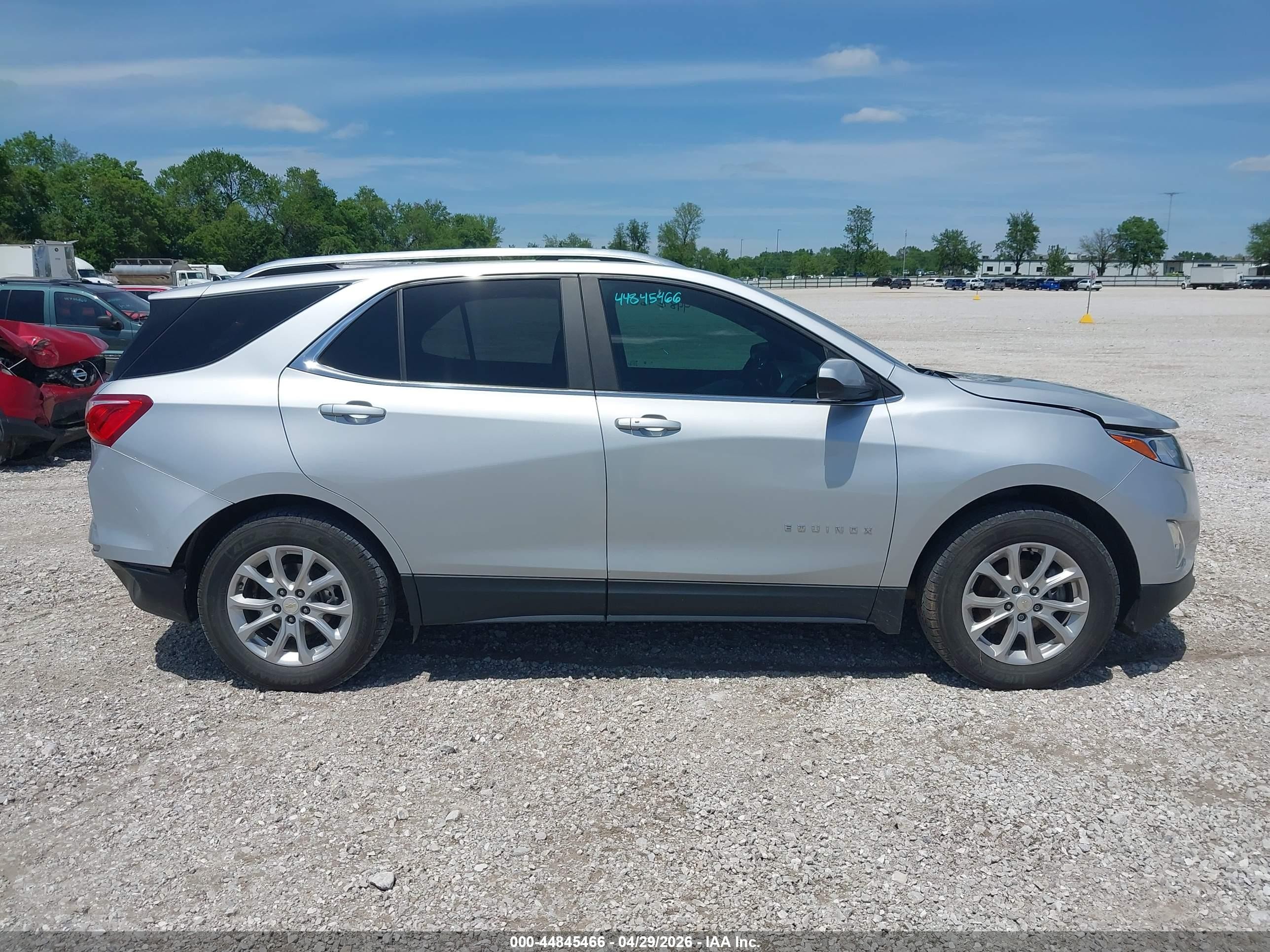 2021 Chevrolet Equinox Fwd Lt Silver vin: 2GNAXKEV2M6138384