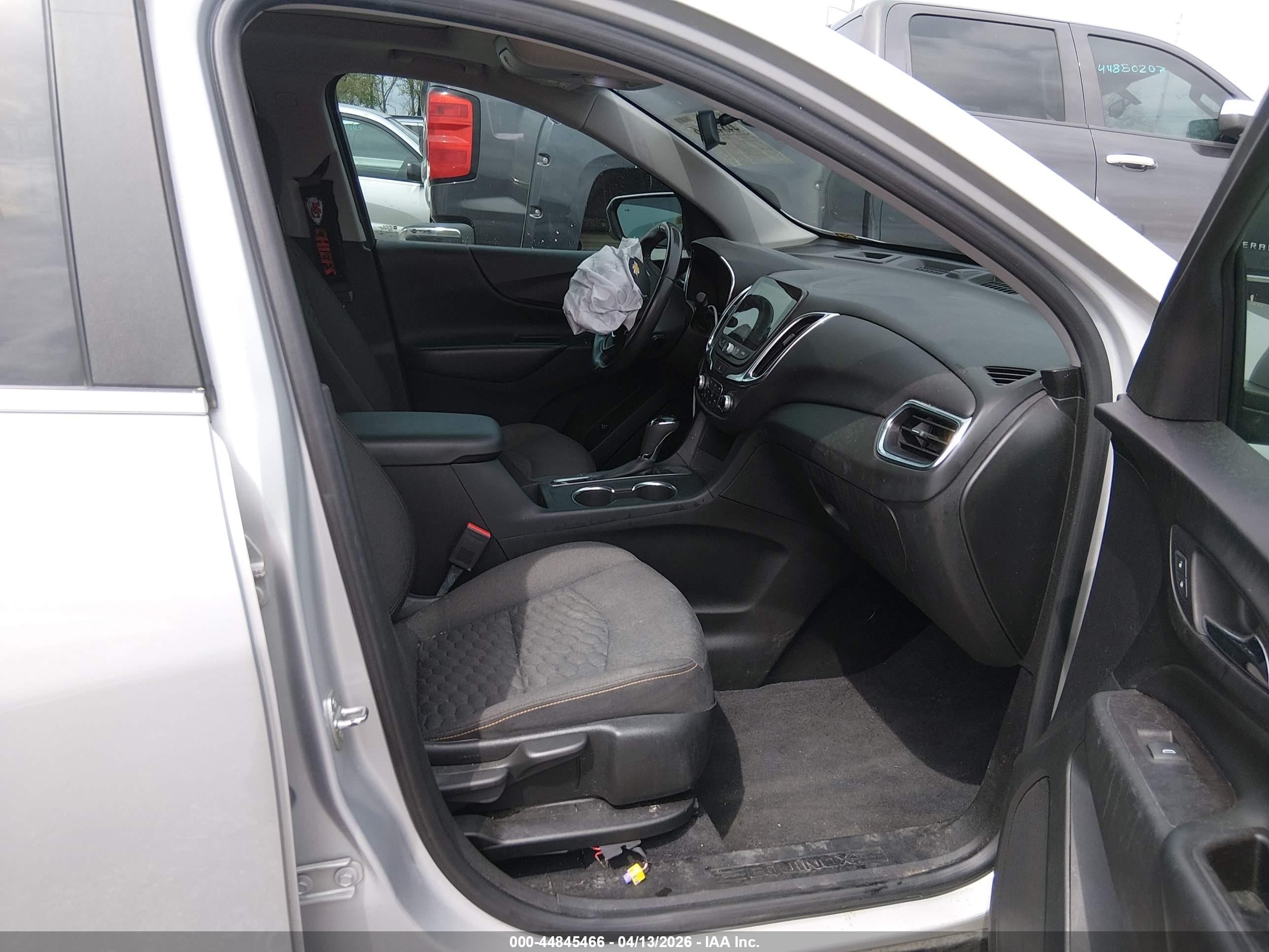 2021 Chevrolet Equinox Fwd Lt Silver vin: 2GNAXKEV2M6138384