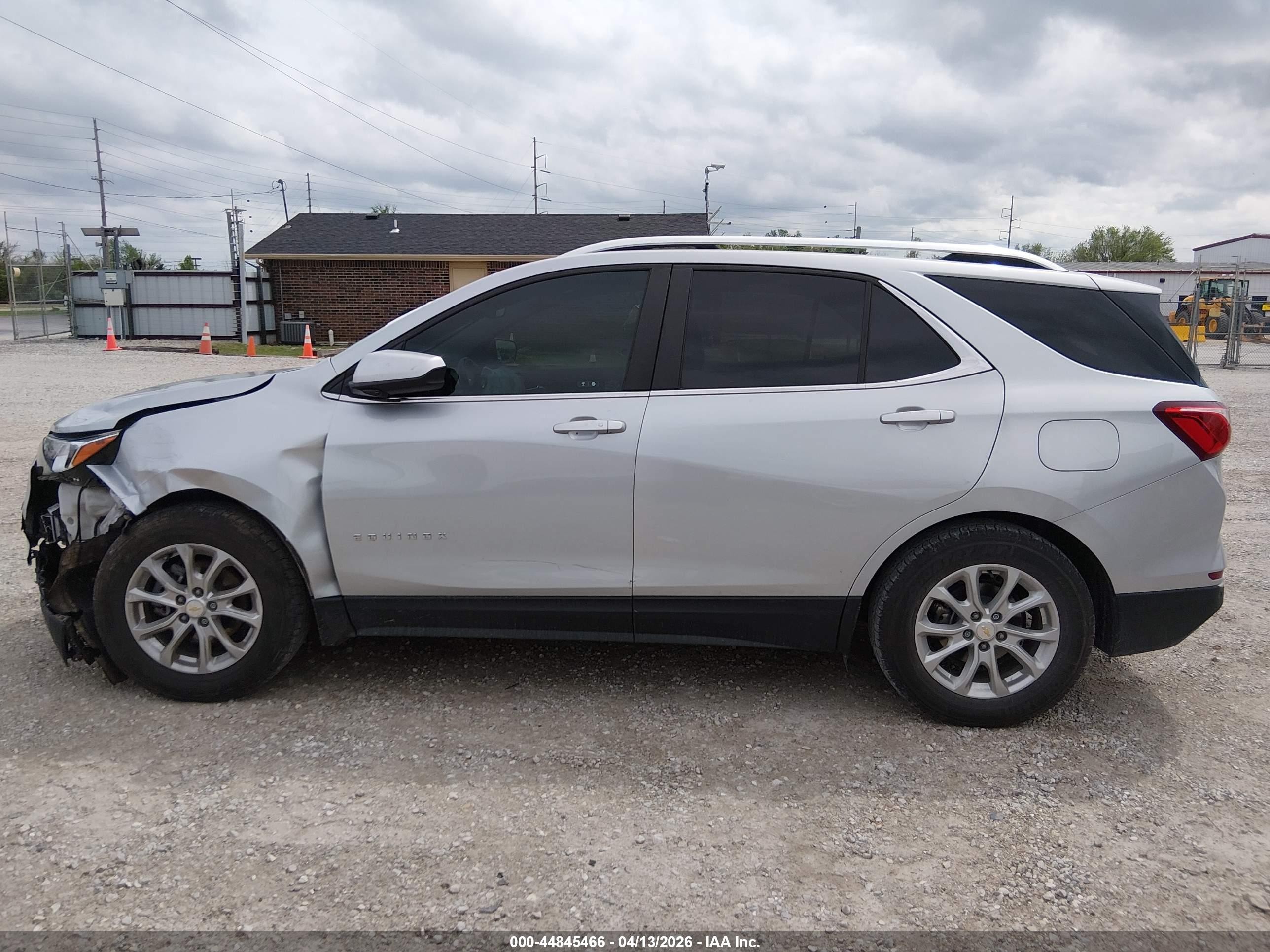2021 Chevrolet Equinox Fwd Lt Silver vin: 2GNAXKEV2M6138384