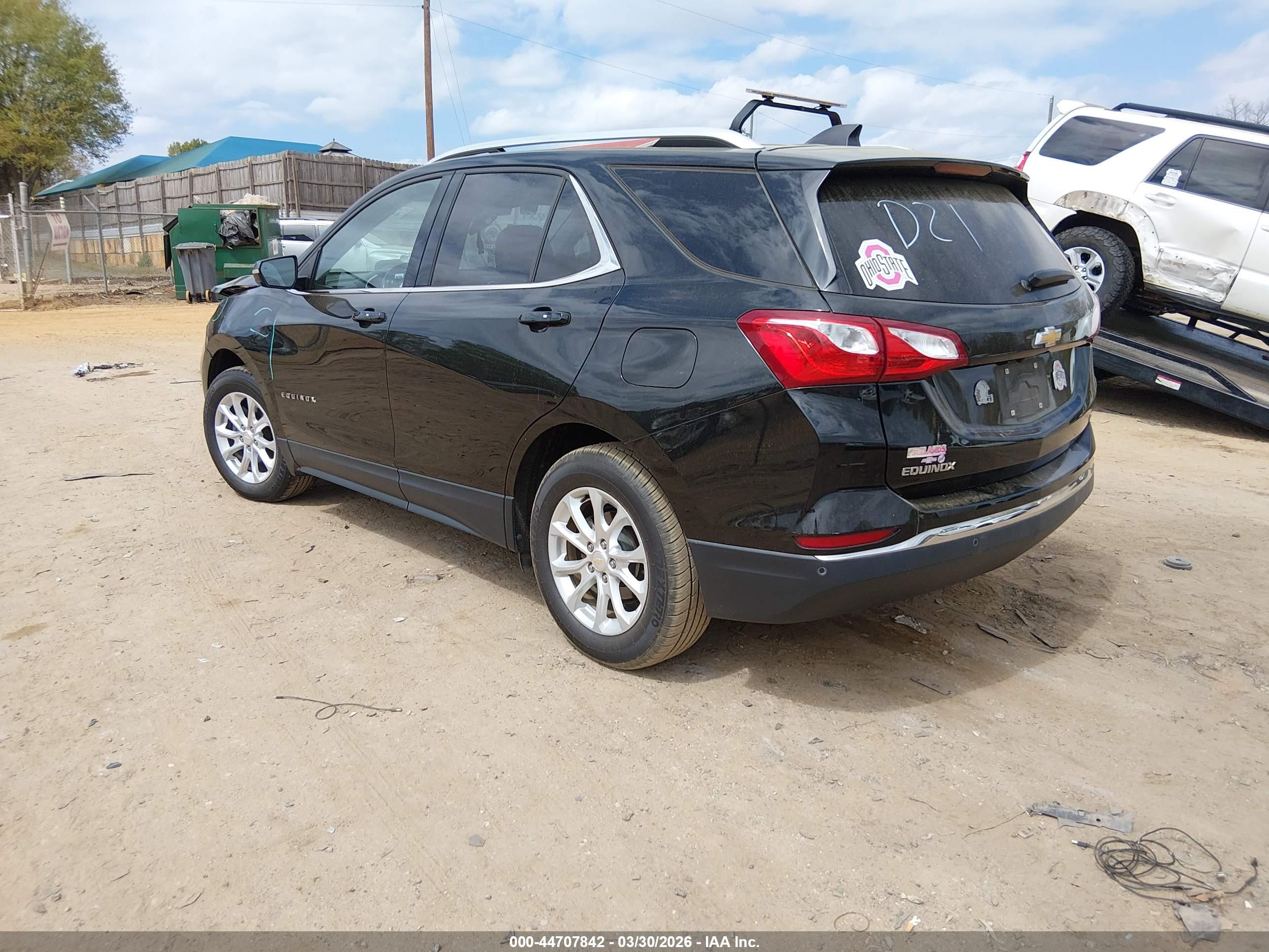2019 Chevrolet Equinox Lt Черный vin: 2GNAXKEV5K6282024