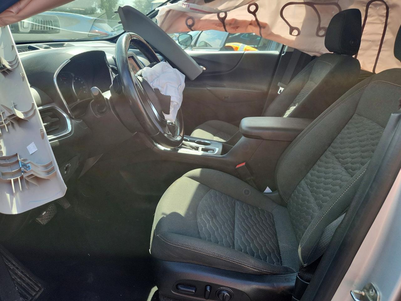 2019 Chevrolet Equinox Lt Silver vin: 2GNAXKEV6K6202925