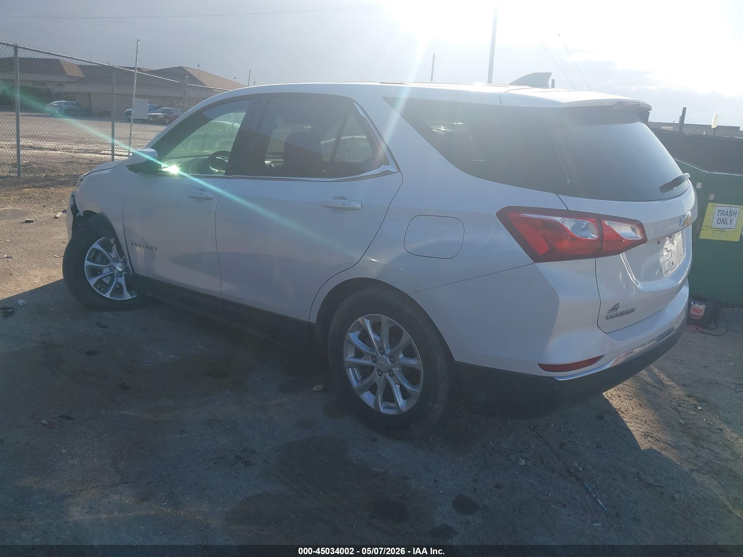 2019 Chevrolet Equinox Lt Белый vin: 2GNAXKEV7K6162015