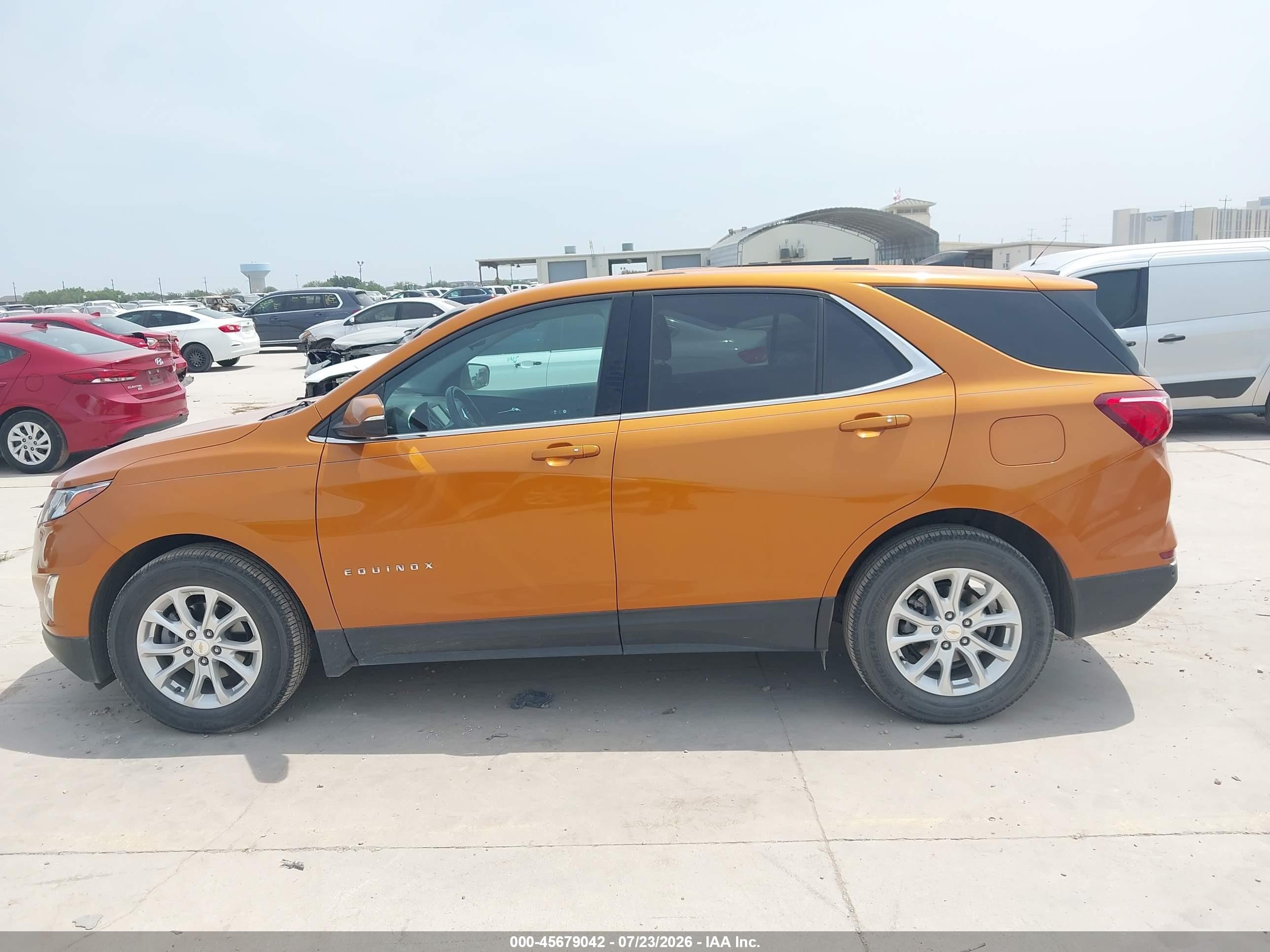 2019 Chevrolet Equinox Lt Оранжевый vin: 2GNAXKEV8K6176506