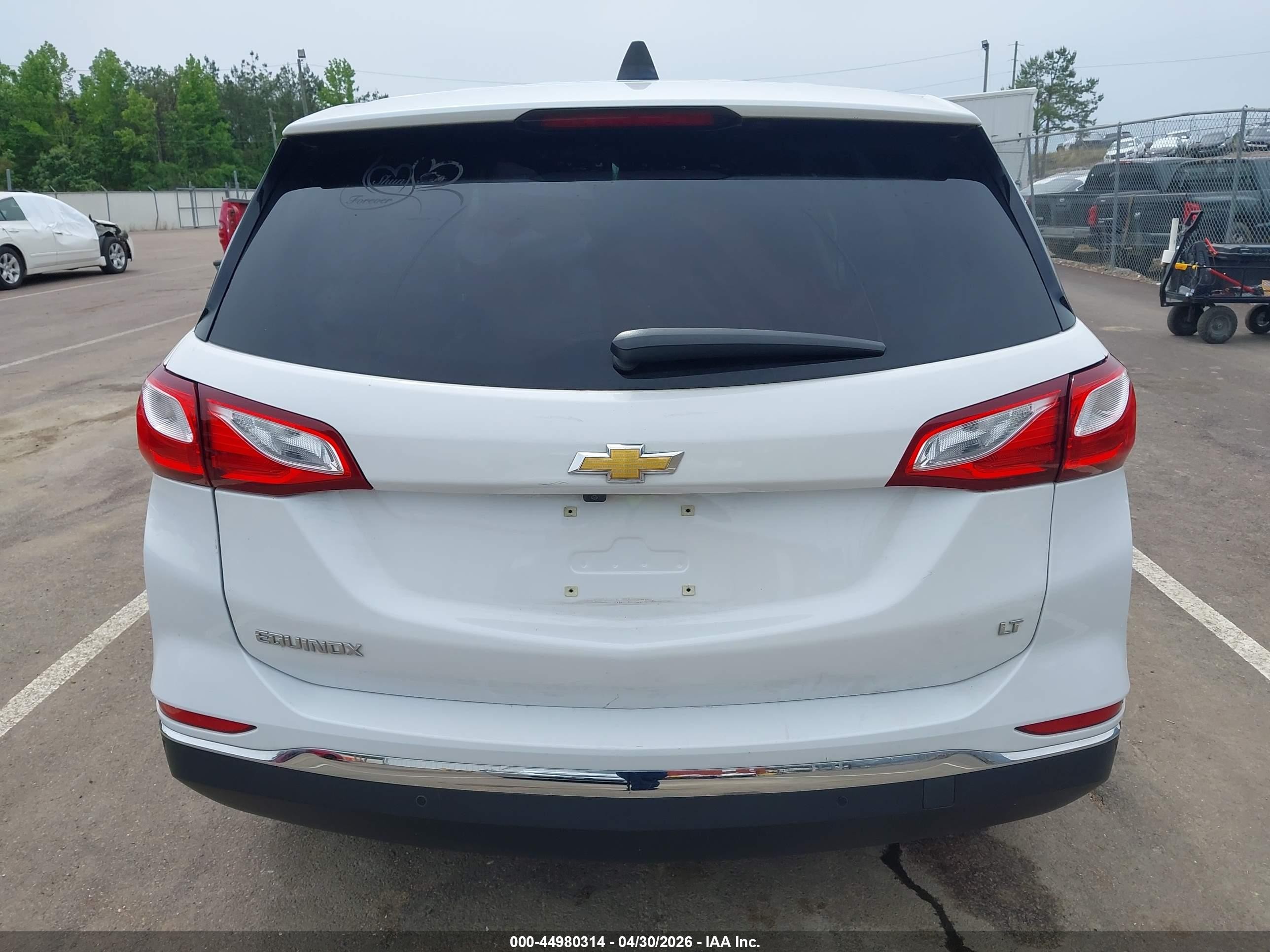 2019 Chevrolet Equinox Lt White vin: 2GNAXKEV9K6143689
