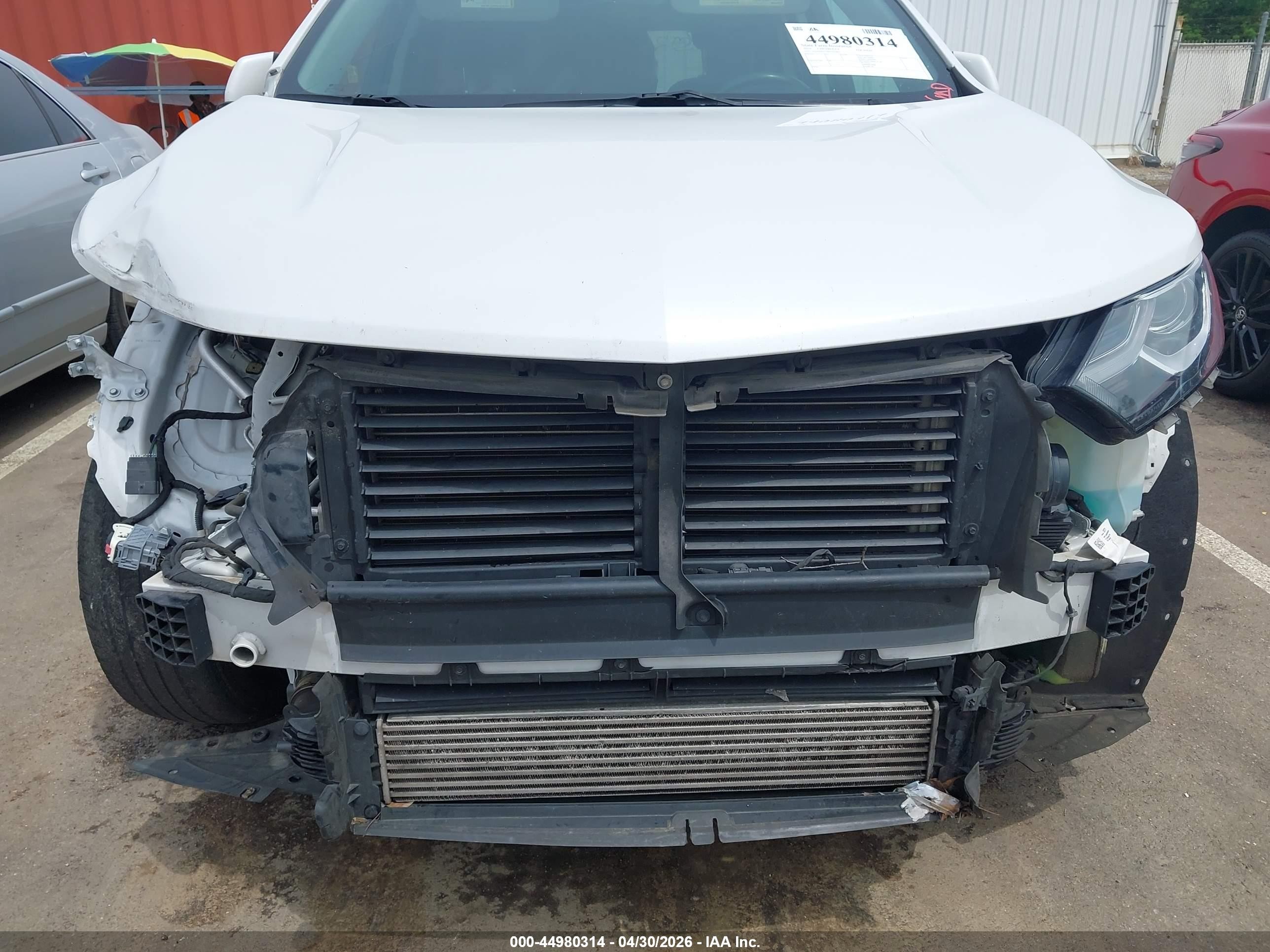 2019 Chevrolet Equinox Lt White vin: 2GNAXKEV9K6143689