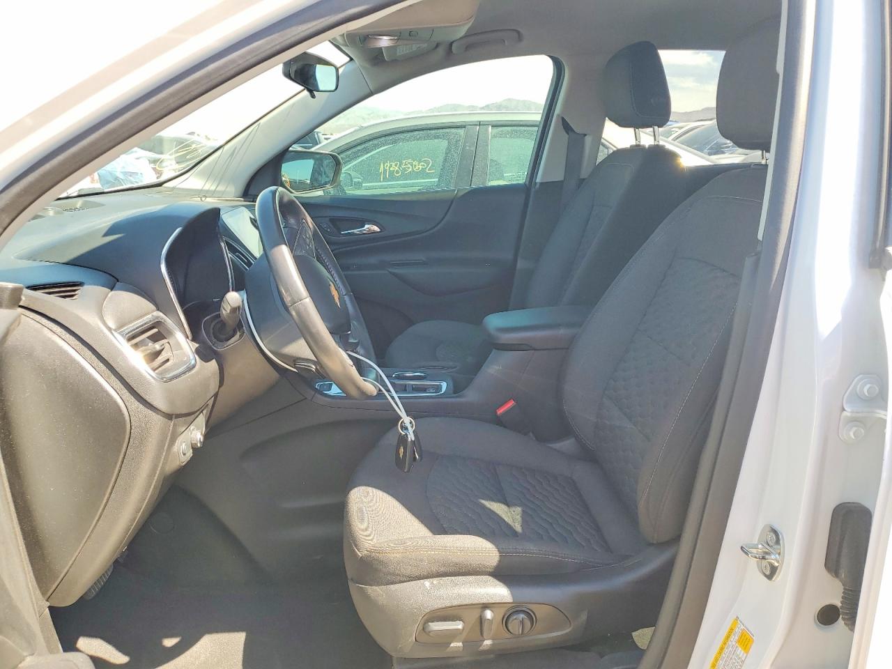 2019 Chevrolet Equinox Lt White vin: 2GNAXLEX4K6226454