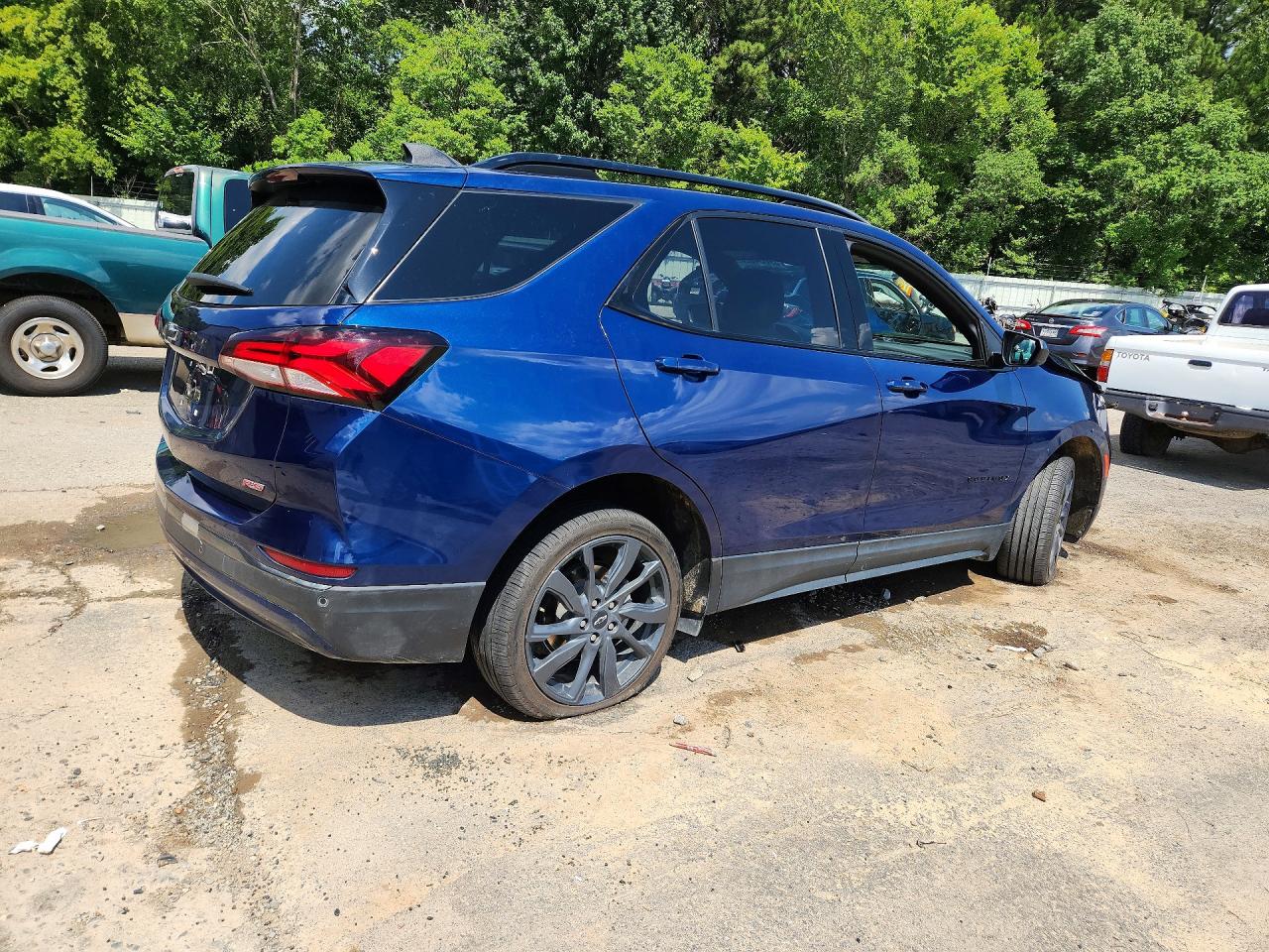 2022 Chevrolet Equinox Rs Blue vin: 2GNAXMEV1N6117040
