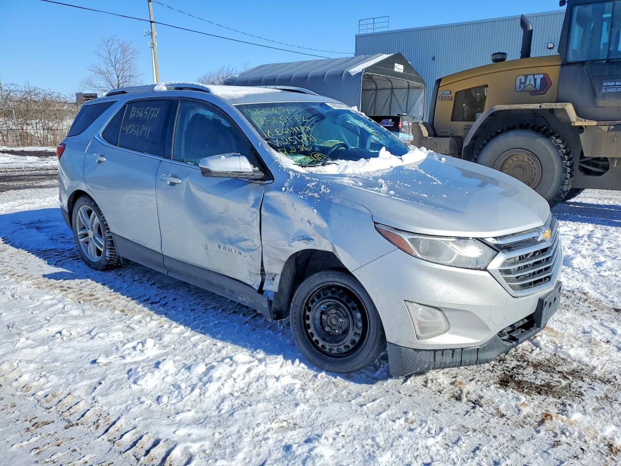 2018 Chevrolet Equinox Premier Серебряный vin: 2GNAXMEV4J6254791