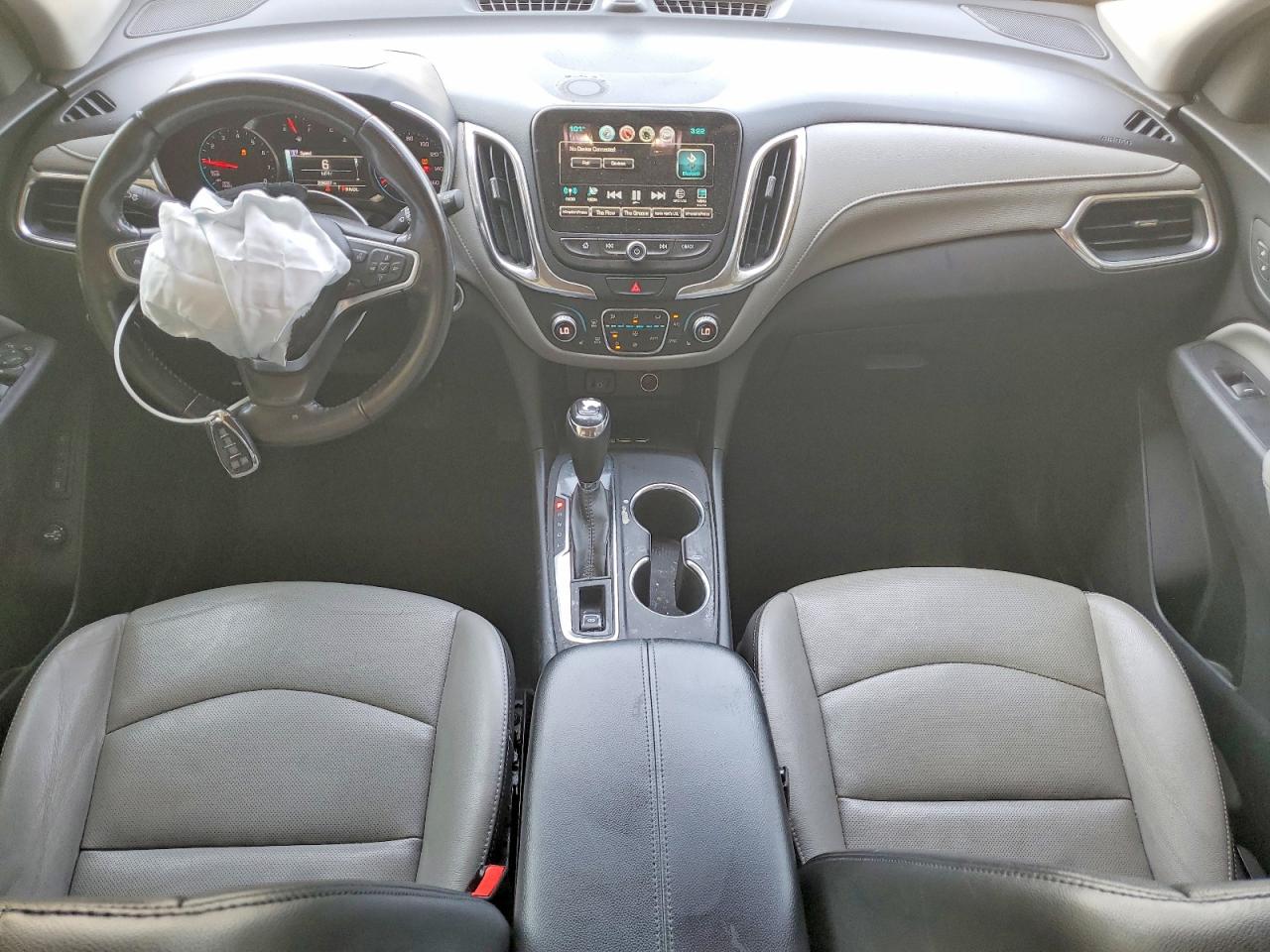 2018 Chevrolet Equinox Premier Silver vin: 2GNAXMEV5J6301536