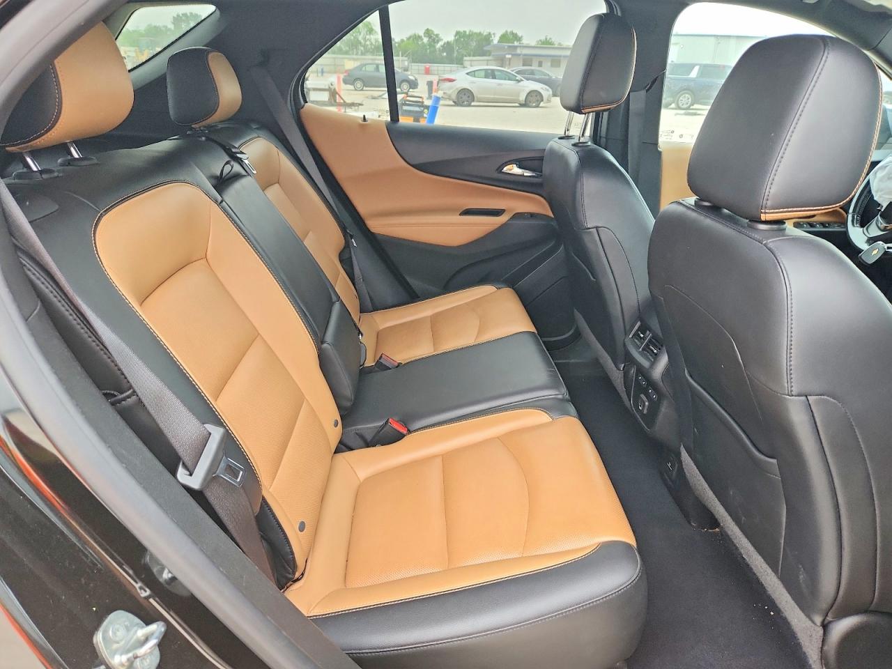 2021 Chevrolet Equinox Premier Black vin: 2GNAXNEV3M6141067