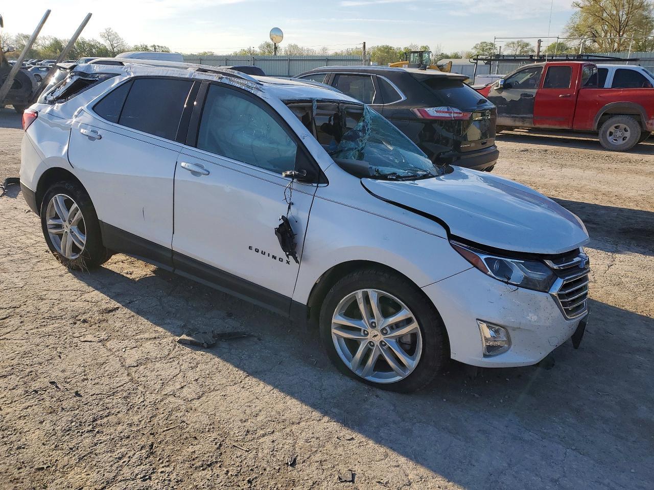 2019 Chevrolet Equinox Premier White vin: 2GNAXPEX0K6272032