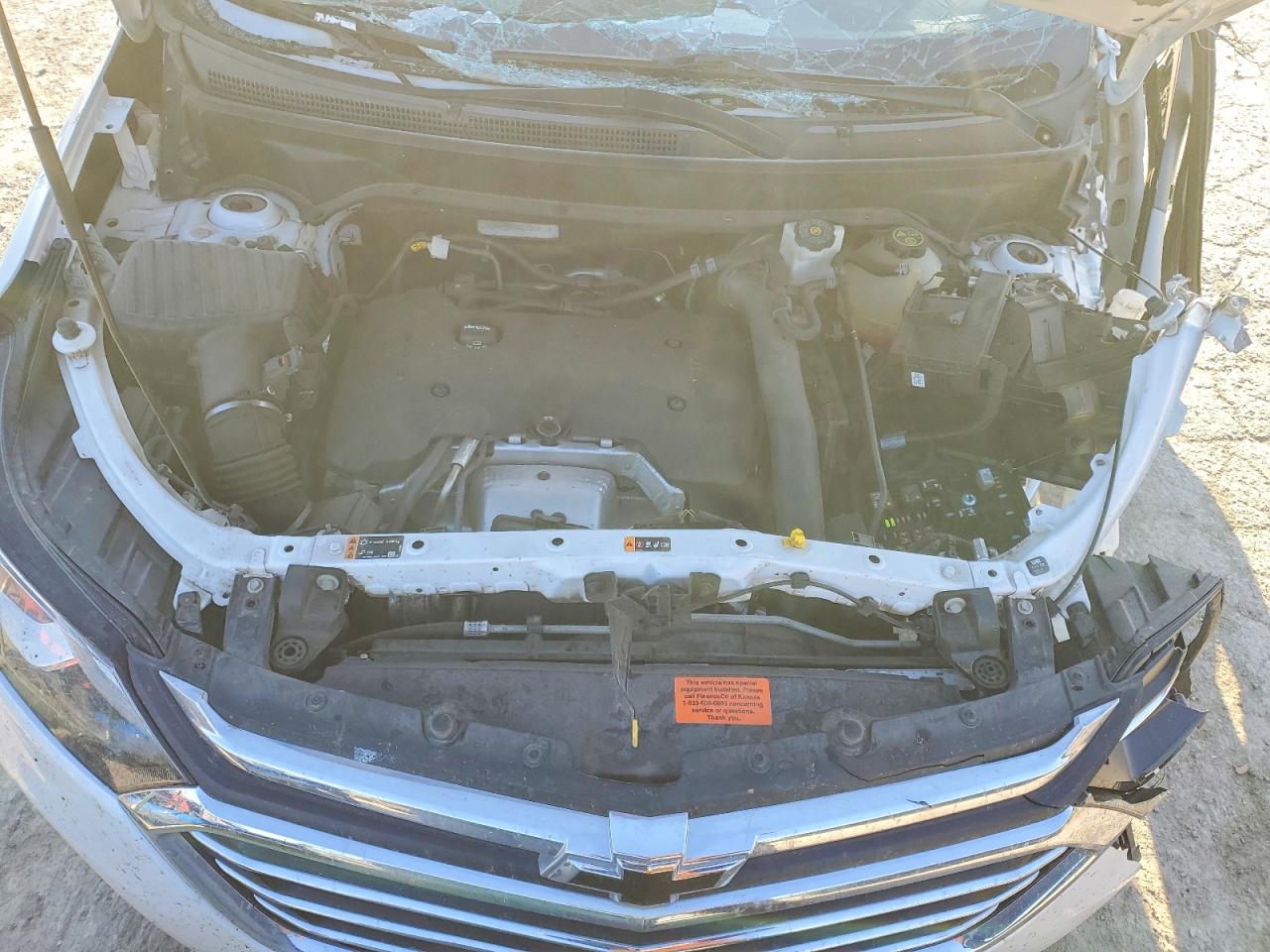 2019 Chevrolet Equinox Premier White vin: 2GNAXPEX0K6272032