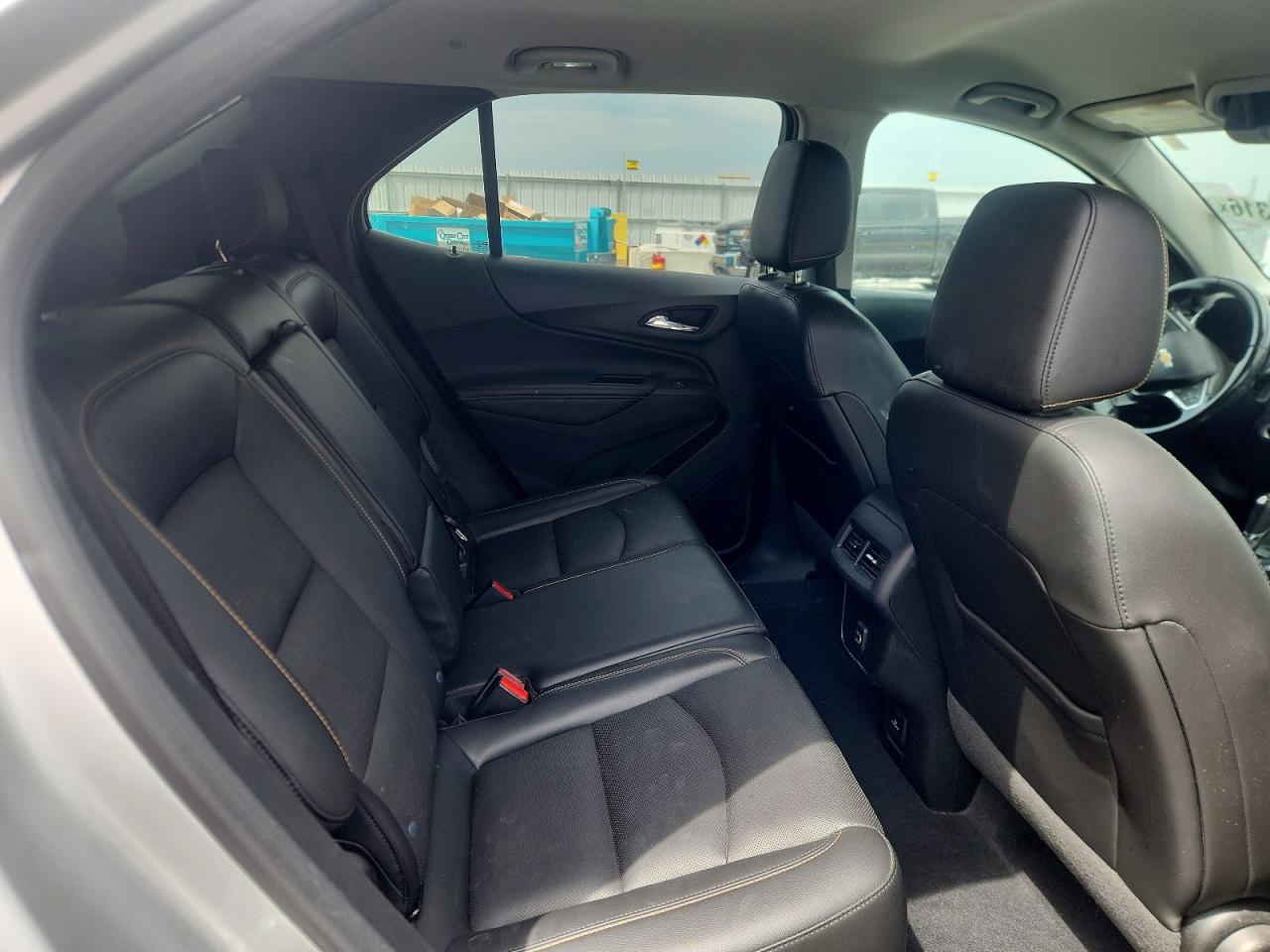 2019 Chevrolet Equinox Premier Silver vin: 2GNAXPEX0K6283788