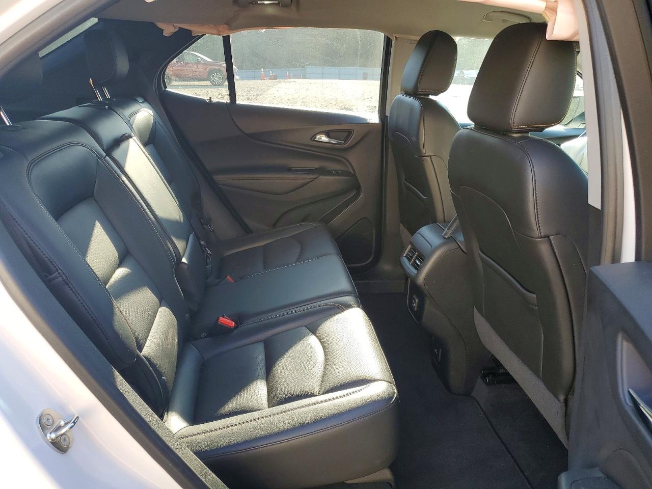 2019 Chevrolet Equinox Premier White vin: 2GNAXPEX0K6283841