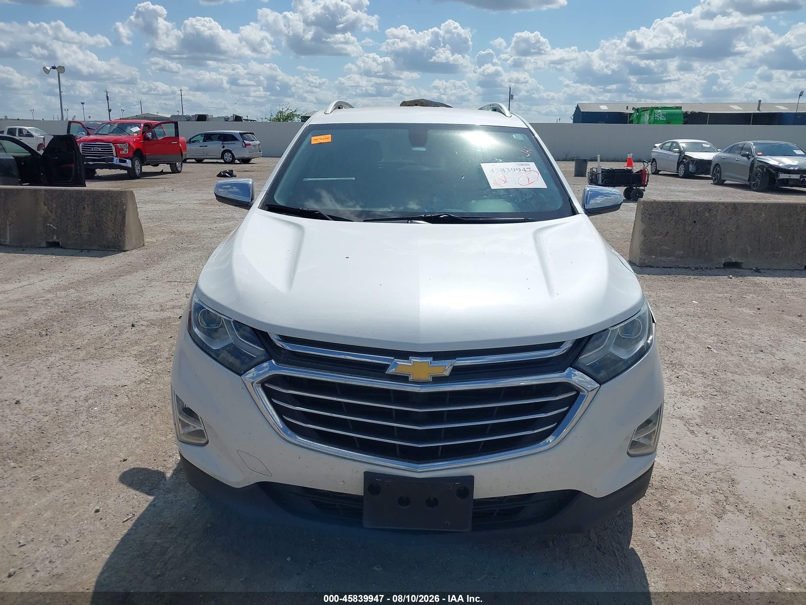 2019 Chevrolet Equinox Premier Белый vin: 2GNAXPEX2K6269987